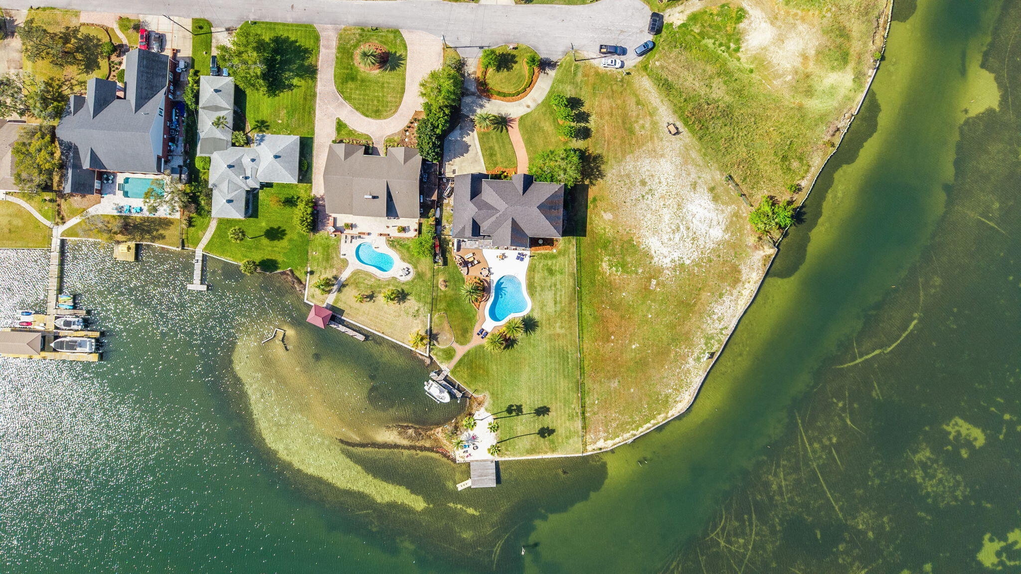 BAYWOOD SHORE ESTATES - Residential