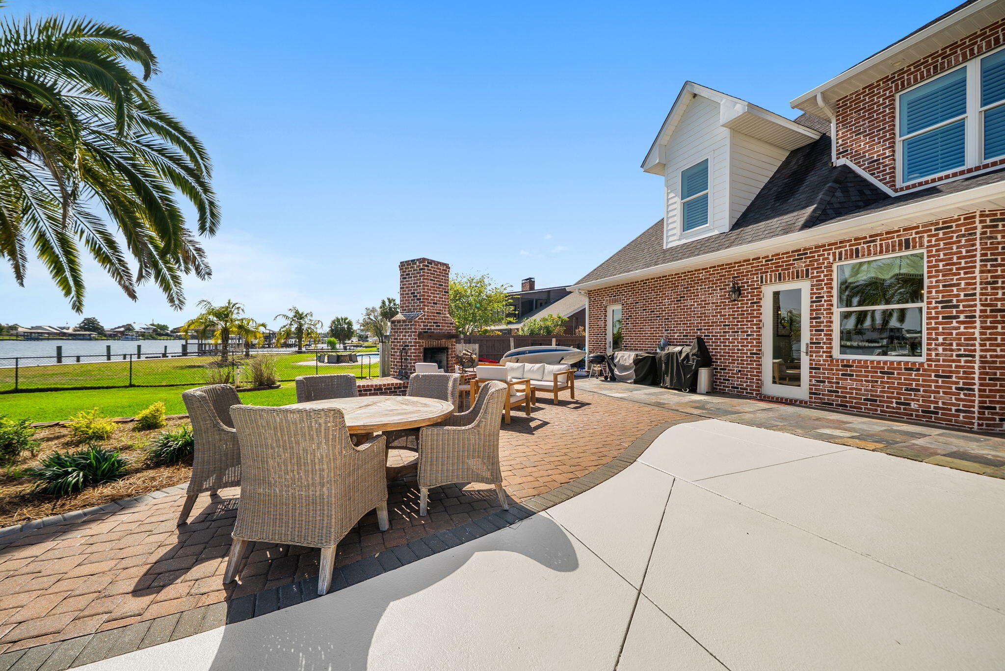 BAYWOOD SHORE ESTATES - Residential