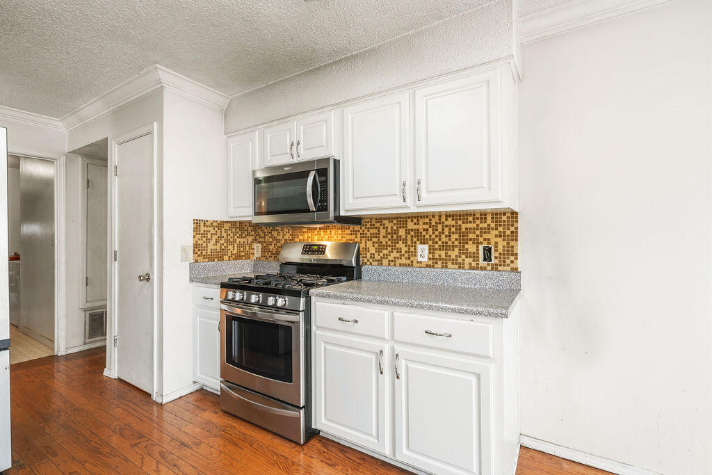 PATRICIAS PLACE - Residential