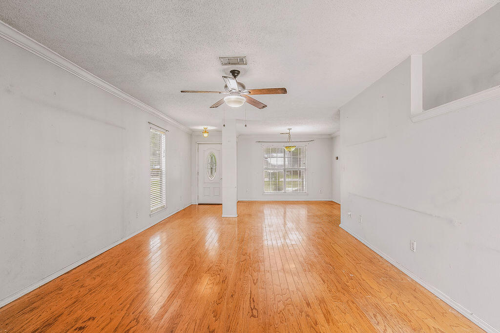 PATRICIAS PLACE - Residential