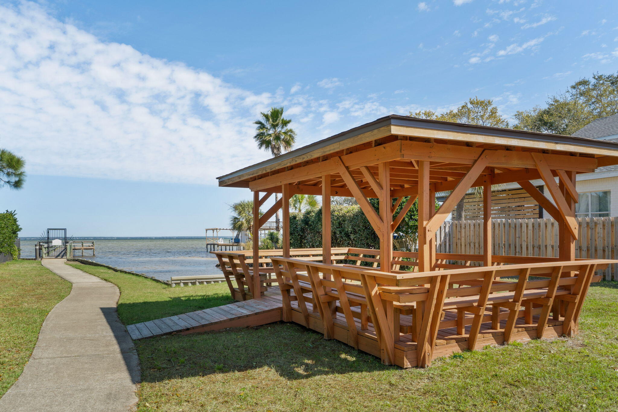 BAYSIDE PH 2 - Residential