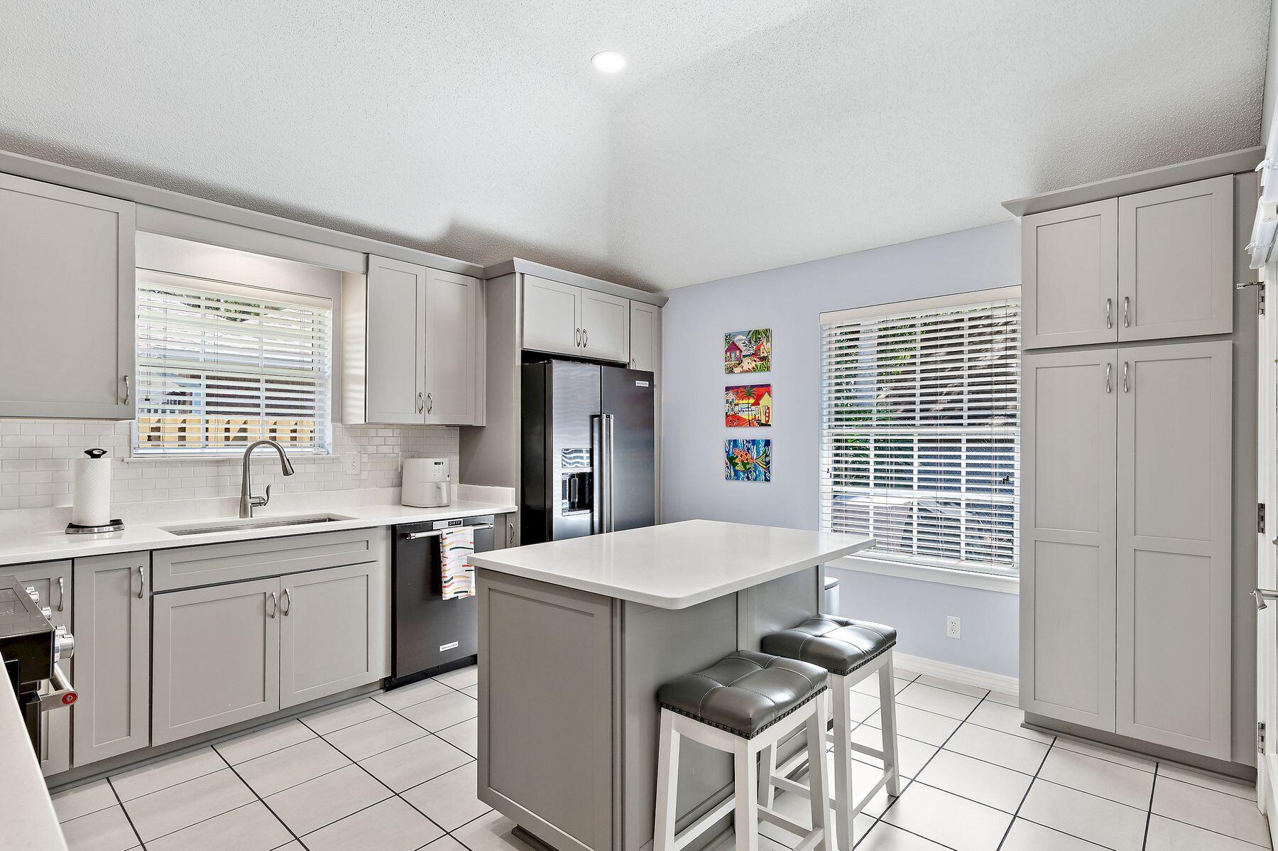 BAYSIDE PH 2 - Residential