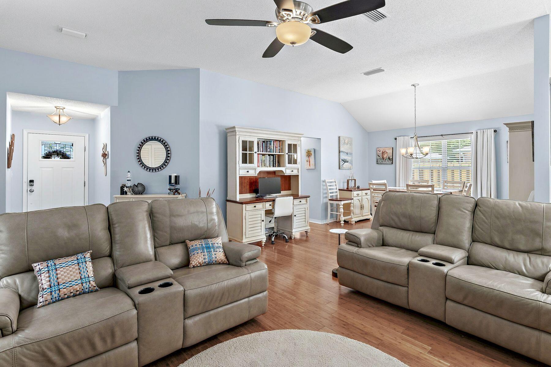 BAYSIDE PH 2 - Residential