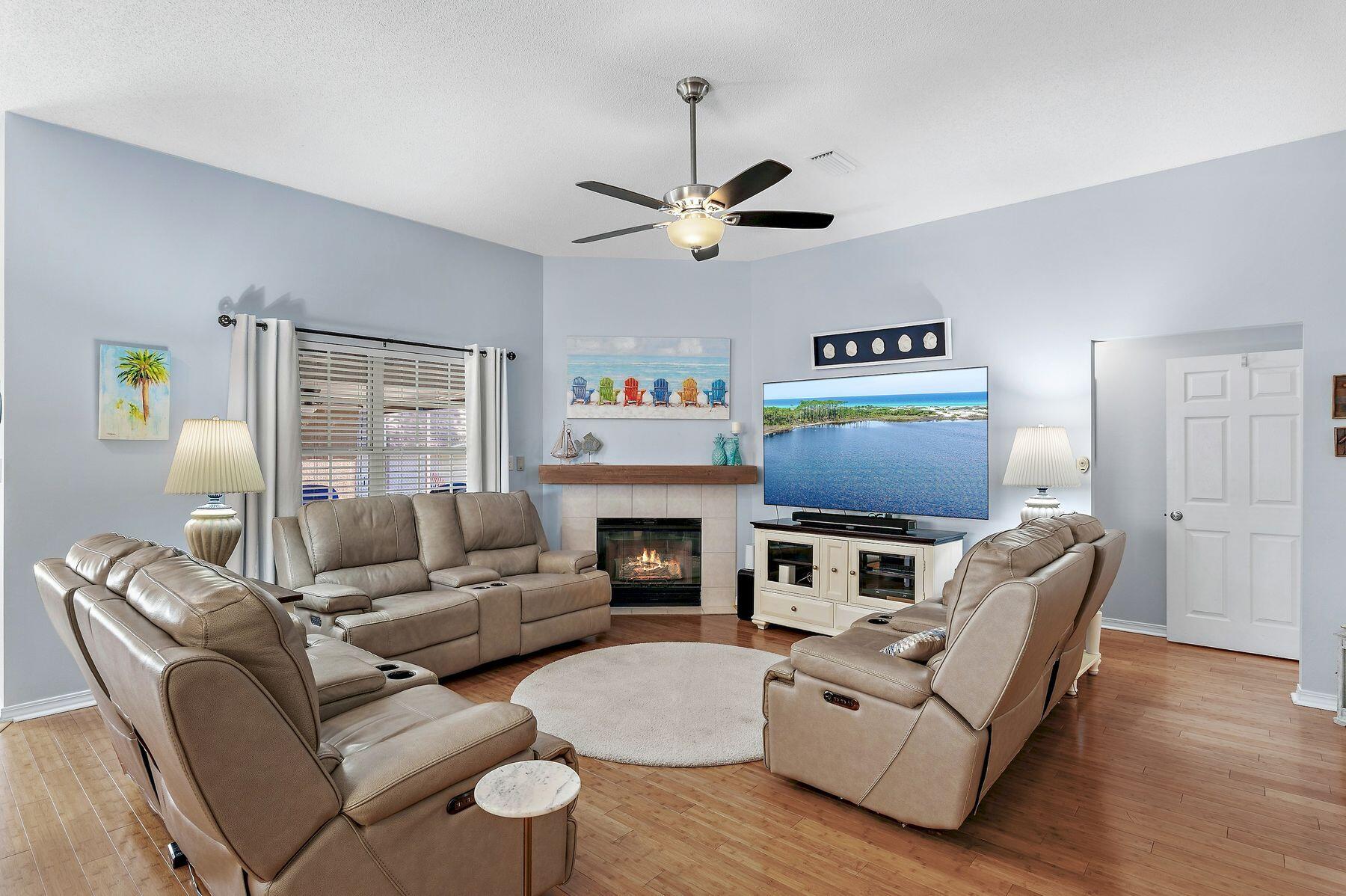 BAYSIDE PH 2 - Residential