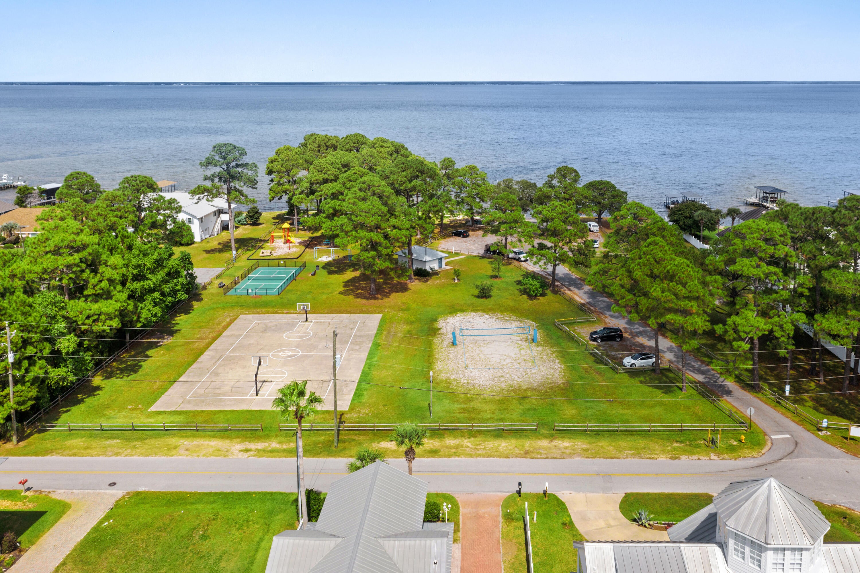 BAYWALK LANDING - Residential Lease