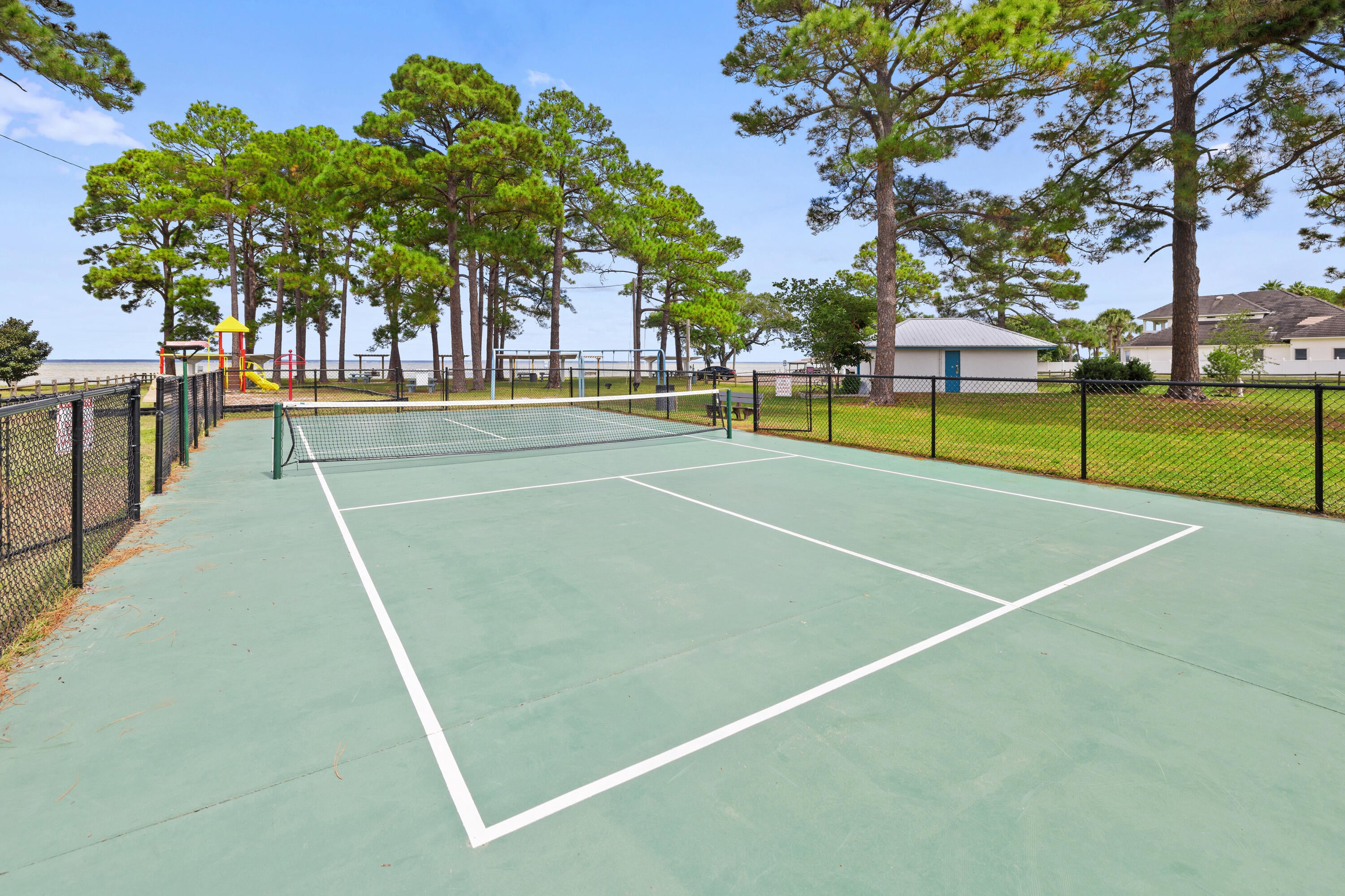 BAYWALK LANDING - Residential Lease