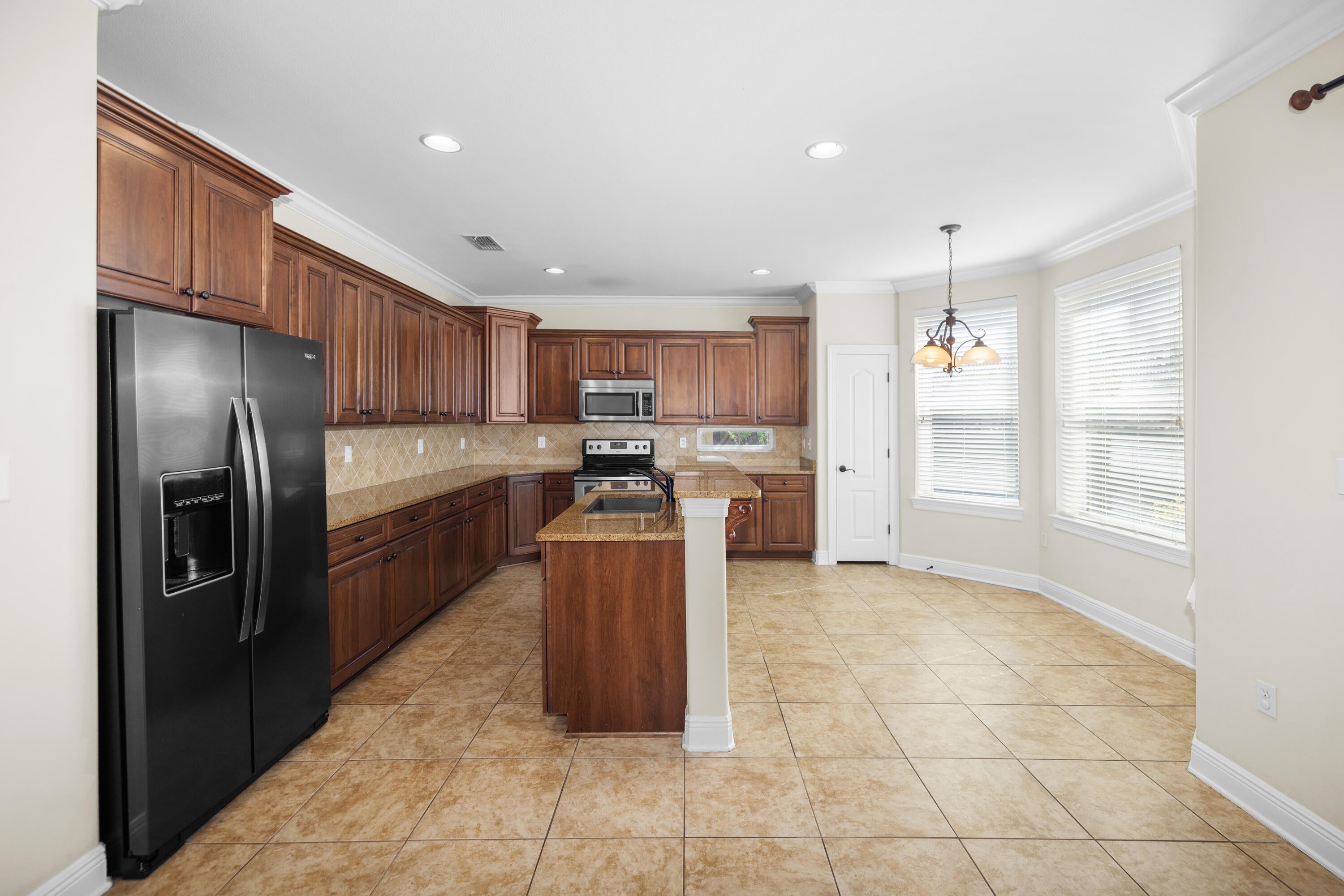 BAYWALK LANDING - Residential Lease