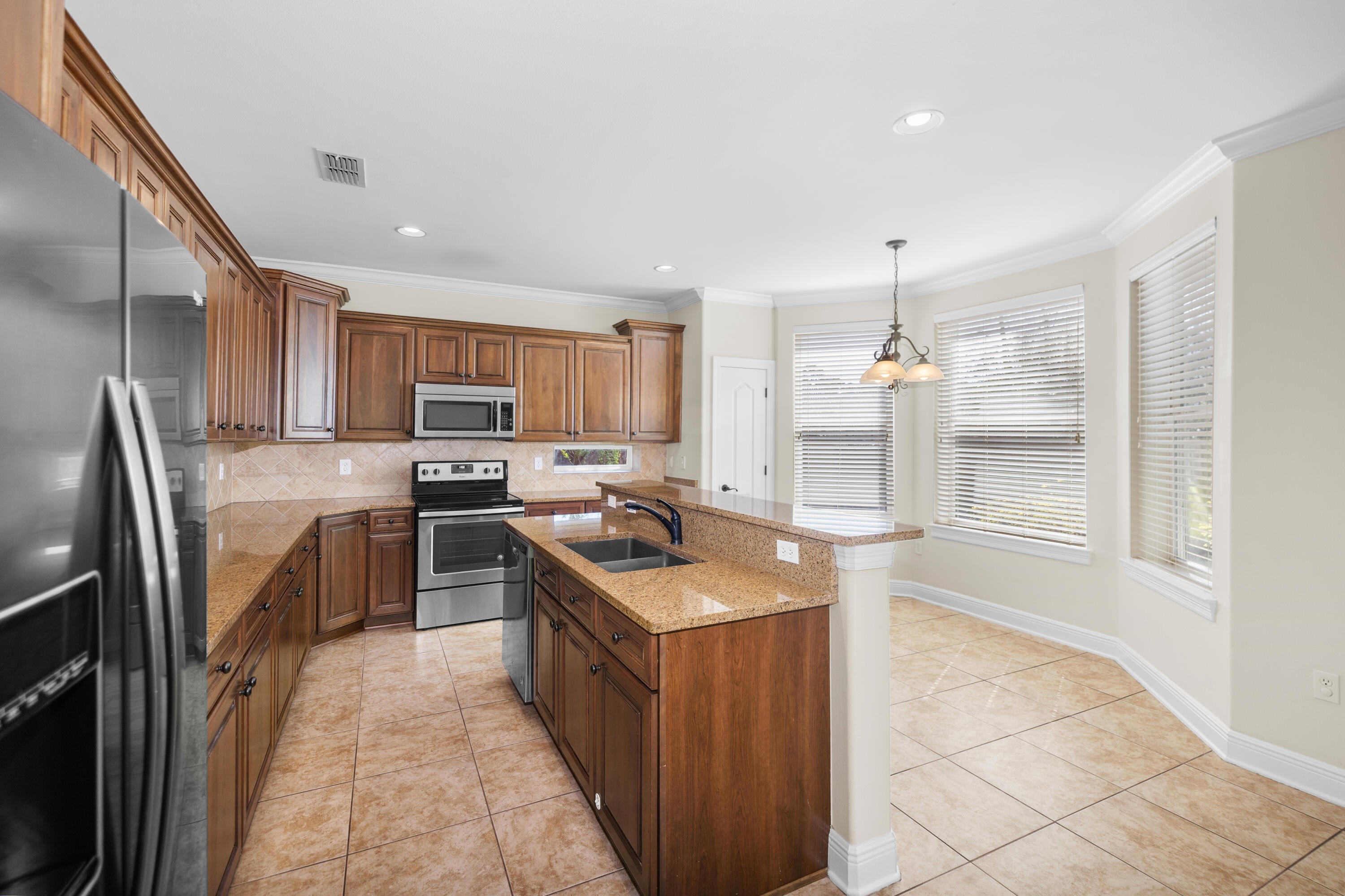 BAYWALK LANDING - Residential Lease