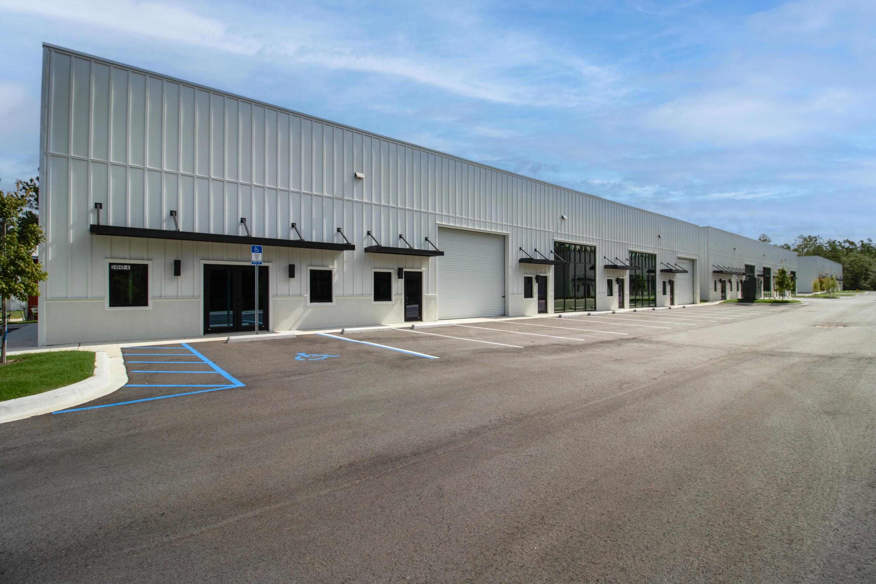 Roberts Commerce Park is a newly constructed Class A retail/flex development fronting Business Highway 331 in Freeport, Florida. Situated on 3.18 acres, this five-building commerce park totals approximately 37,500 SF and is located within one of Freeport's fastest-growing commercial corridors. Available units range from 1,500 SF to 7,500 SF. The front three buildings feature attractive glass storefront entrances, making them ideal for retail, showroom, office, and other customer-facing businesses. The rear two buildings are designed for traditional flex users and feature multiple 14-foot overhead roll-up doors, making them well suited for warehouse, storage, service, and light industrial uses. Additional features include 16-foot eave heights and customizable interior build-out options. With convenient access to US-331, I-10, and the South Walton/30A area, Roberts Commerce Park provides a modern, highly accessible location for a wide variety of commercial users.