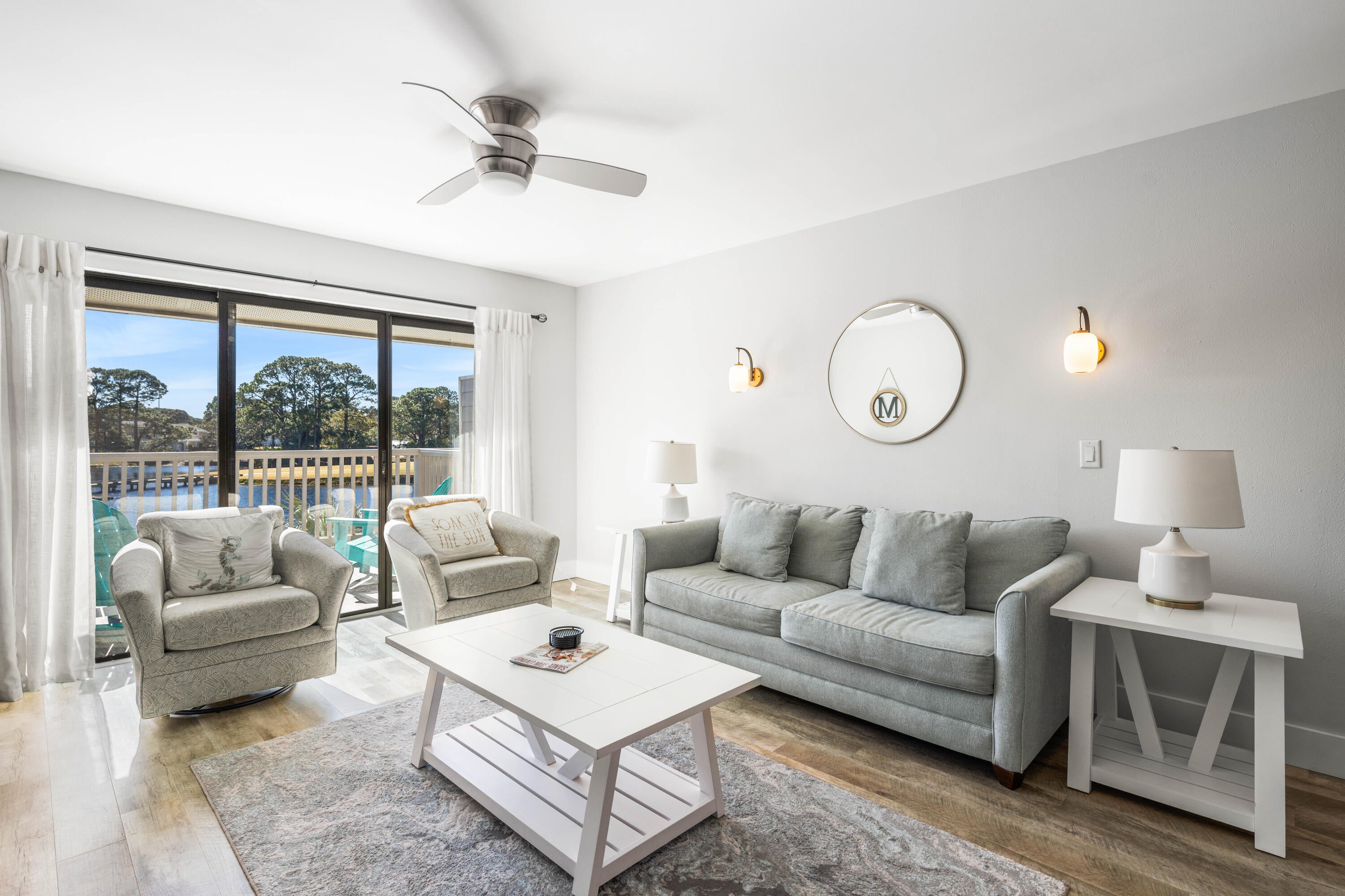 HARBOUR POINT CONDO - Residential