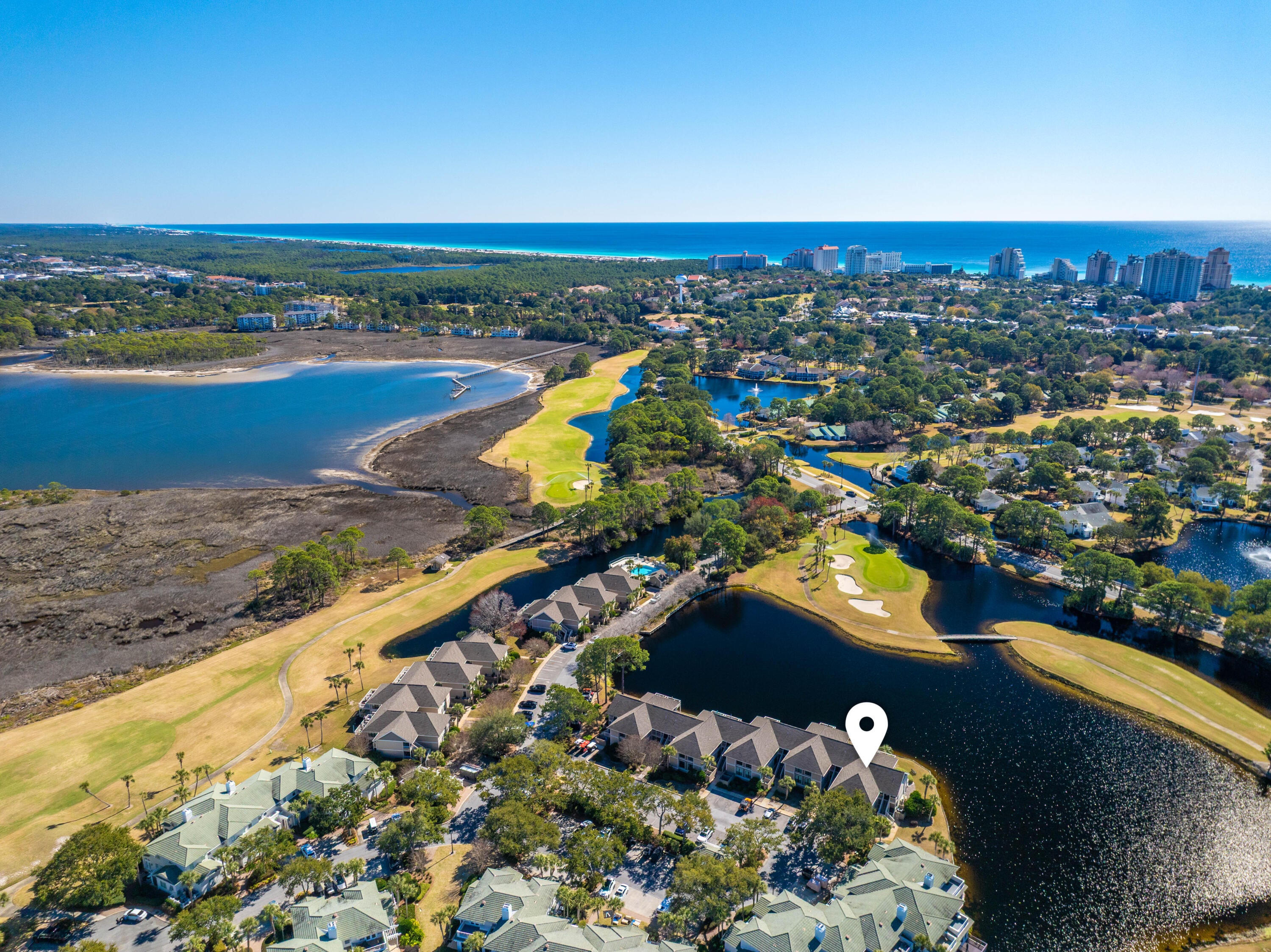 HARBOUR POINT CONDO - Residential