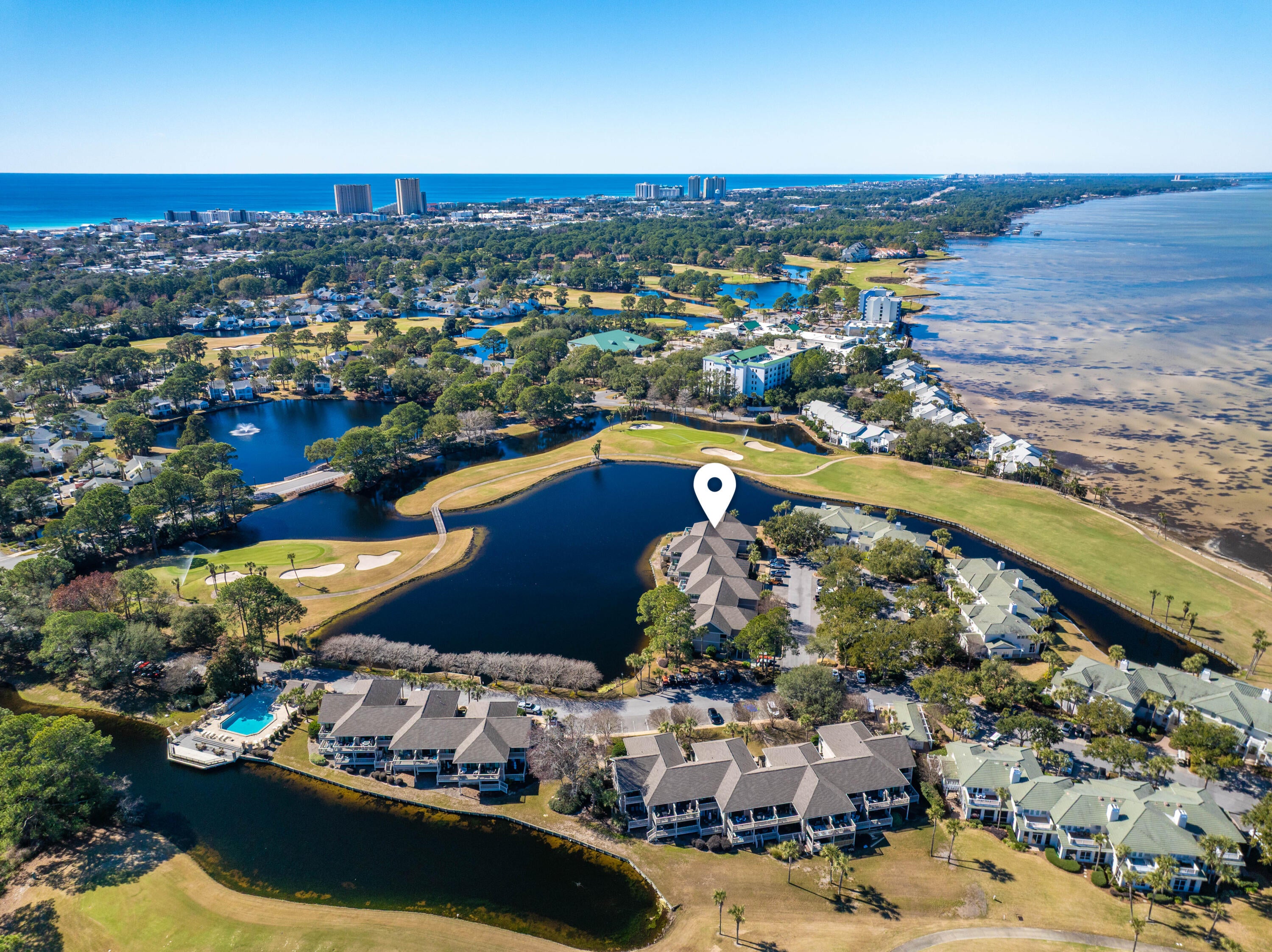 HARBOUR POINT CONDO - Residential