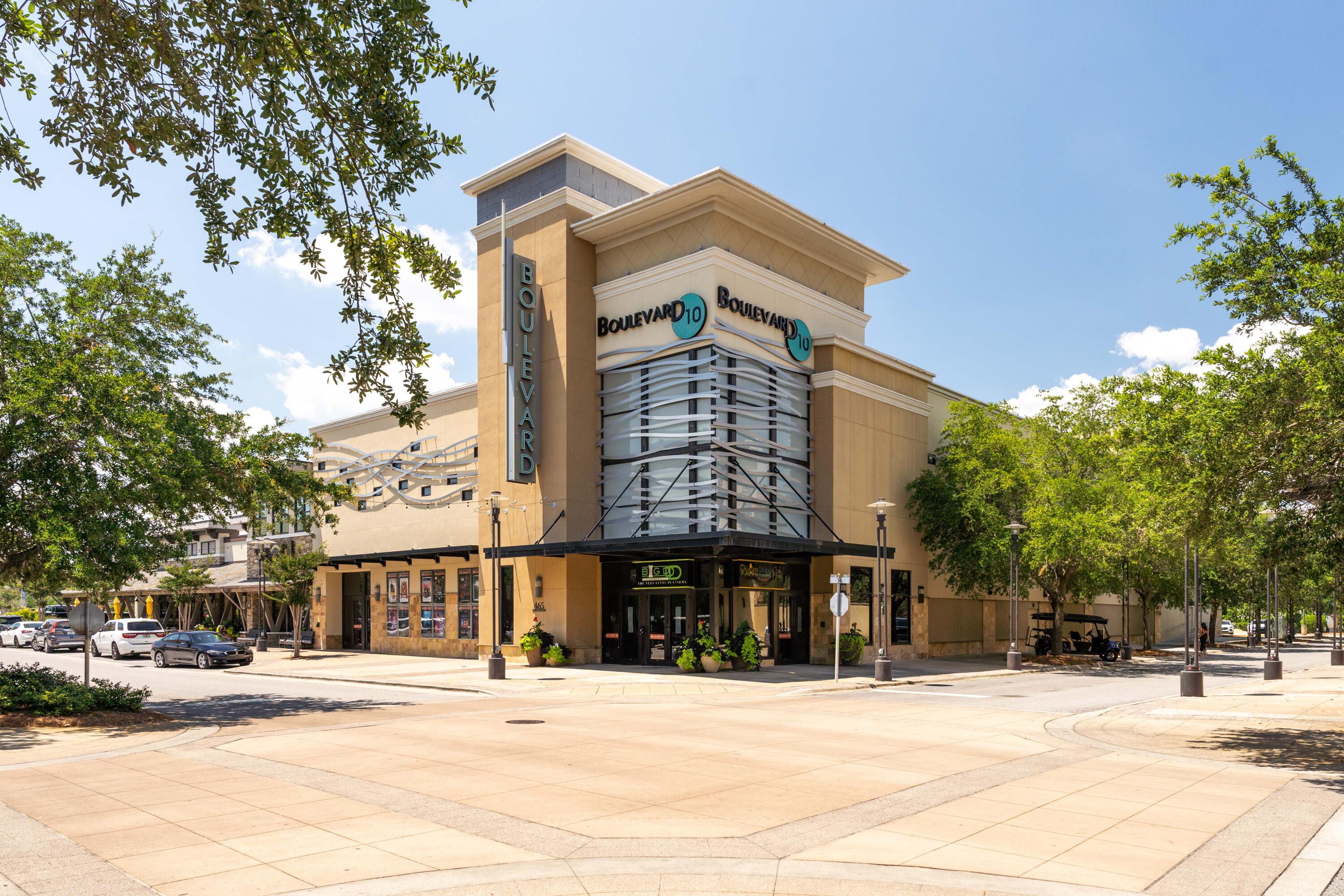 HARBOUR POINT CONDO - Residential
