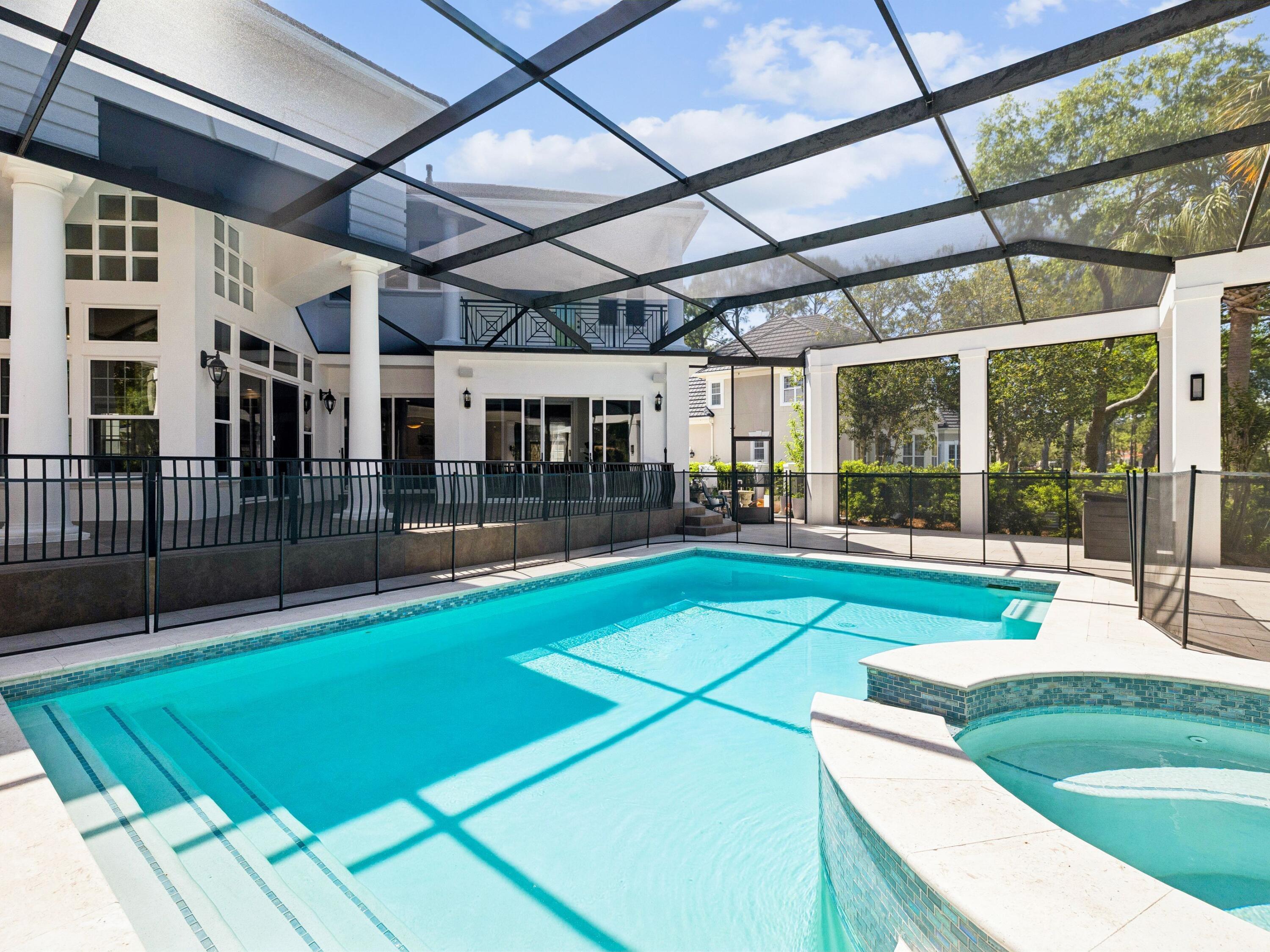ISLAND GREEN - Residential