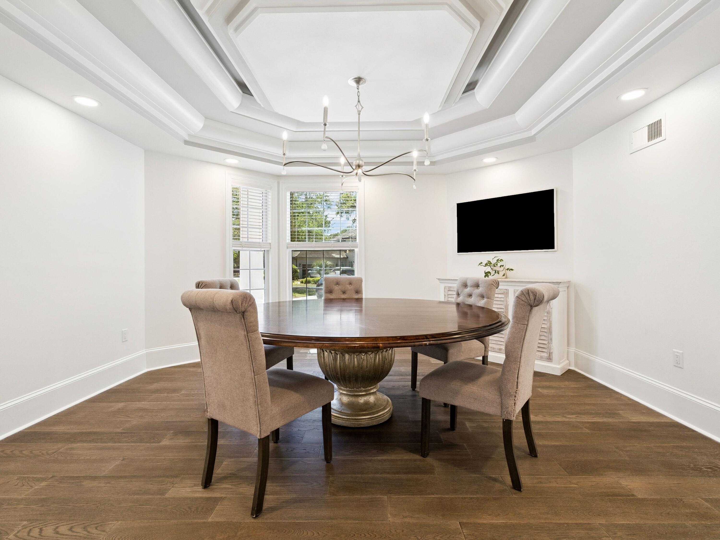 ISLAND GREEN - Residential