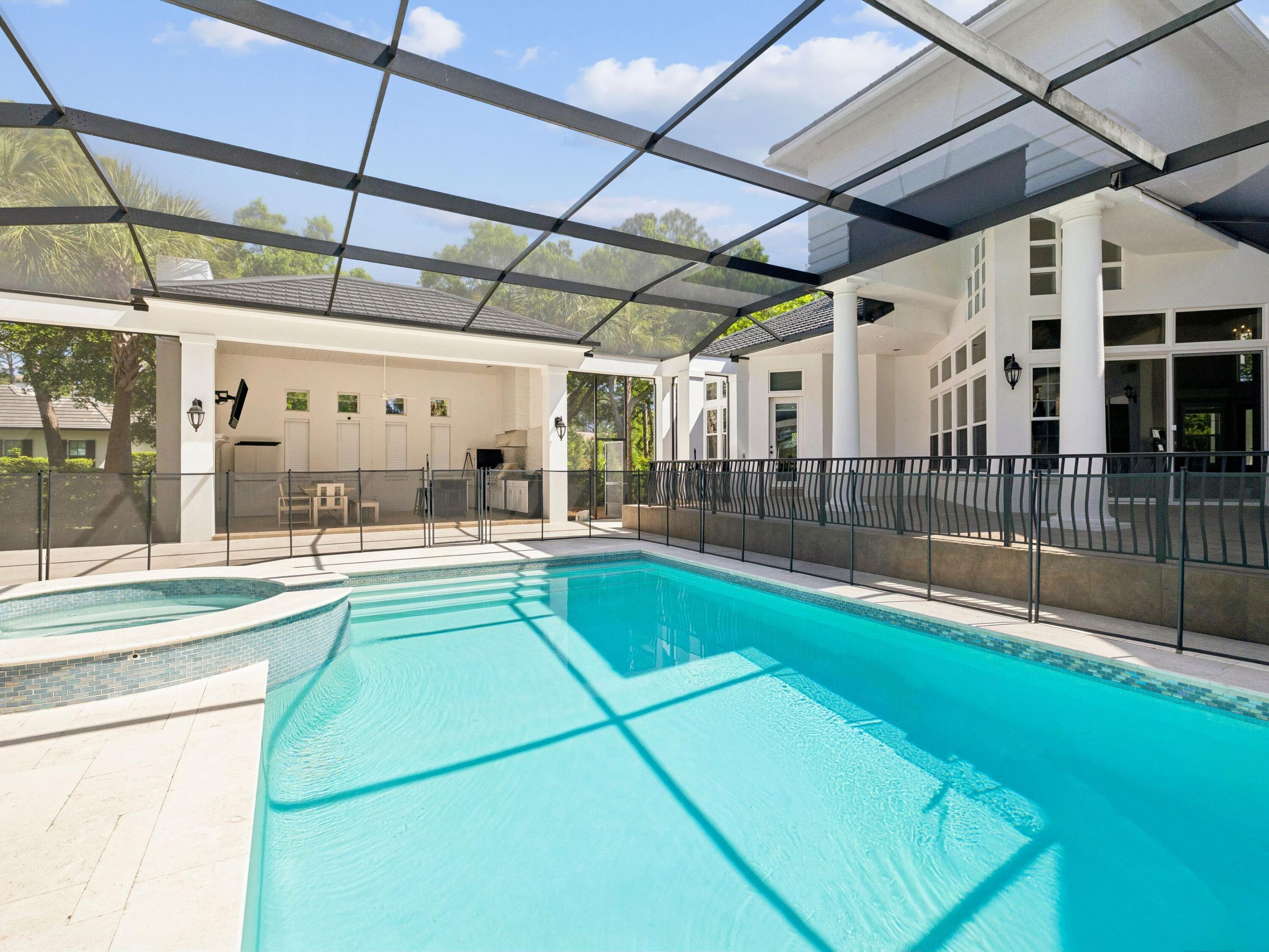 ISLAND GREEN - Residential