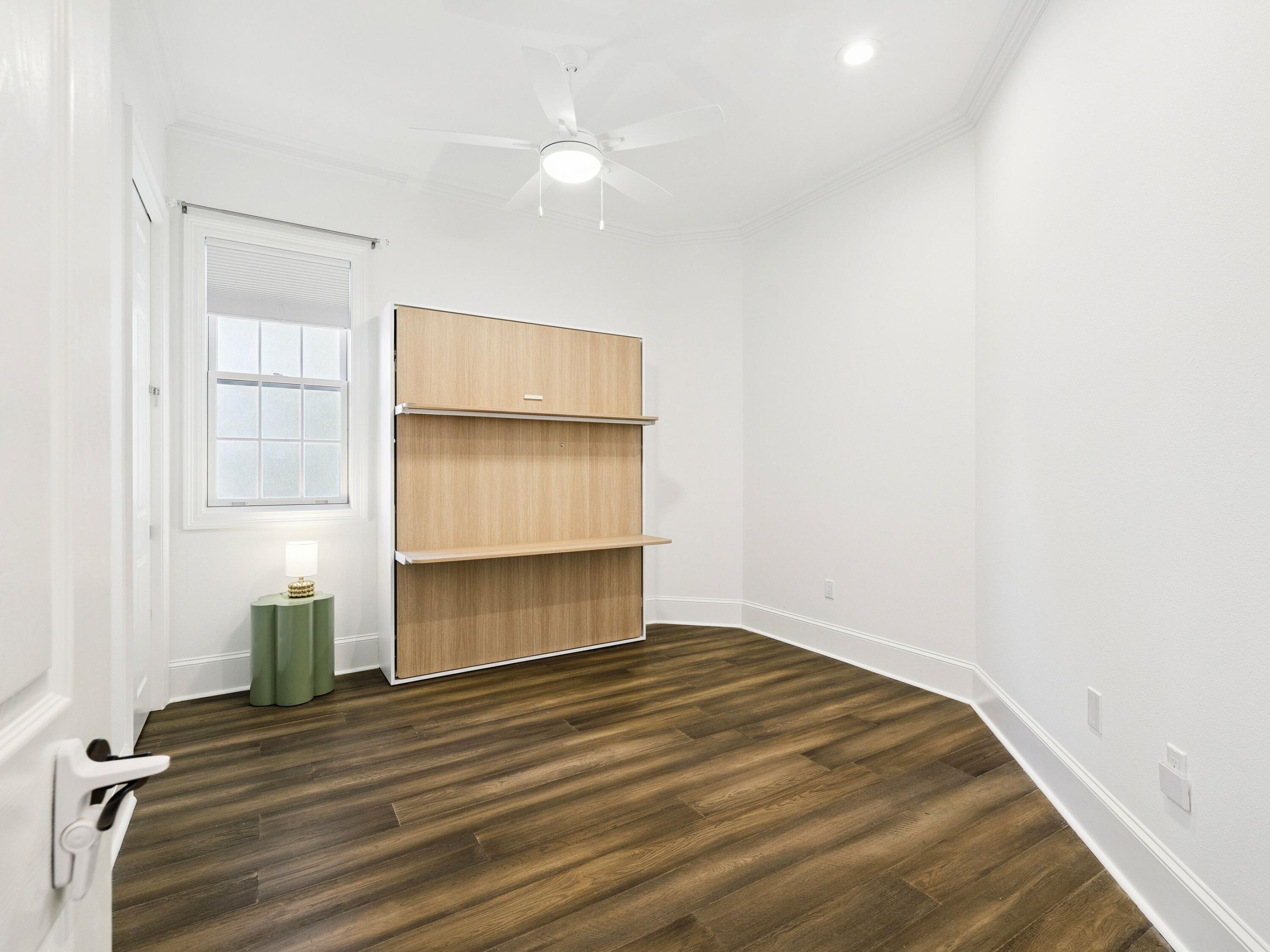 ISLAND GREEN - Residential