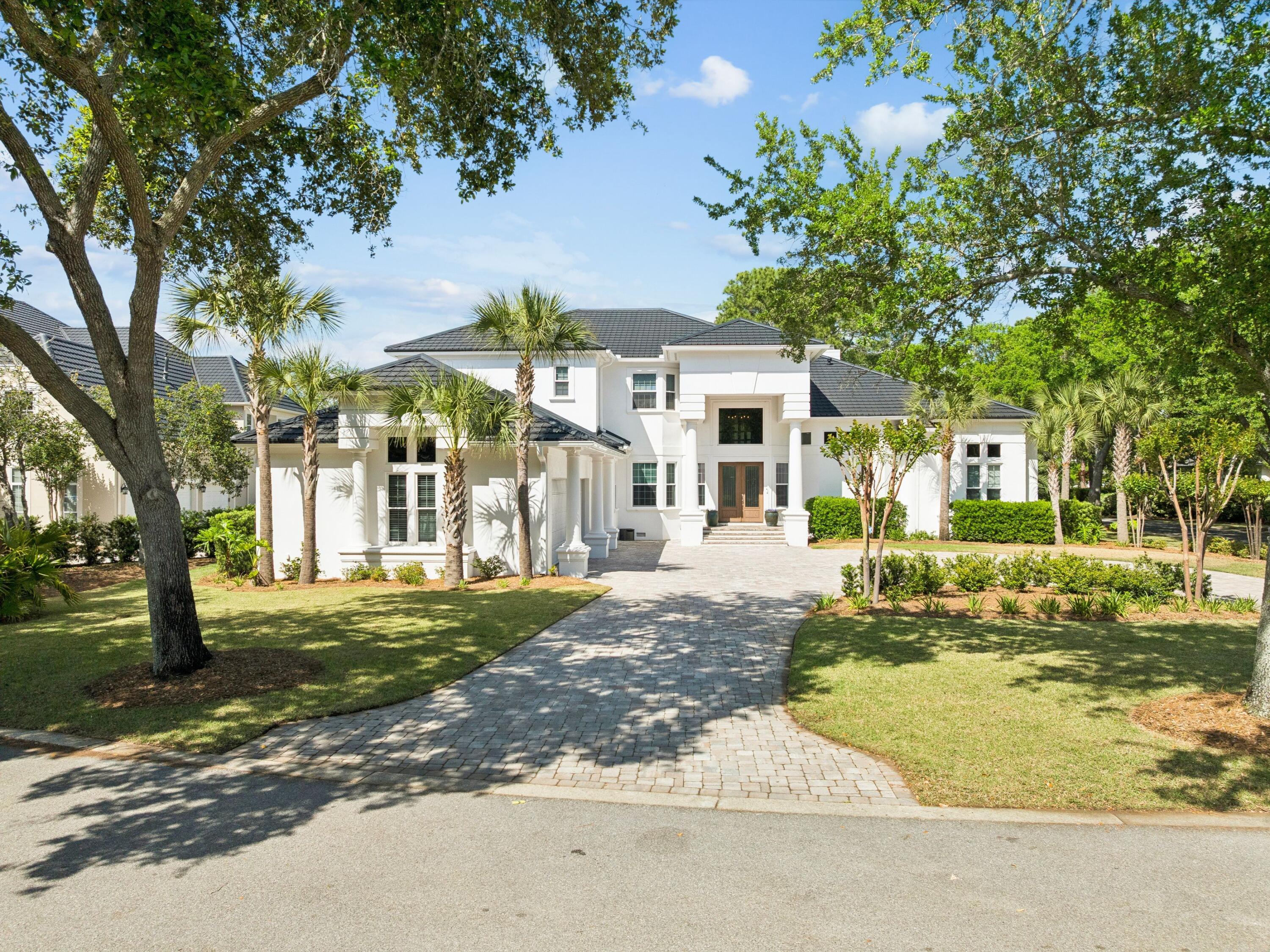 ISLAND GREEN - Residential