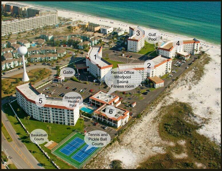 EL MATADOR CONDO - Residential