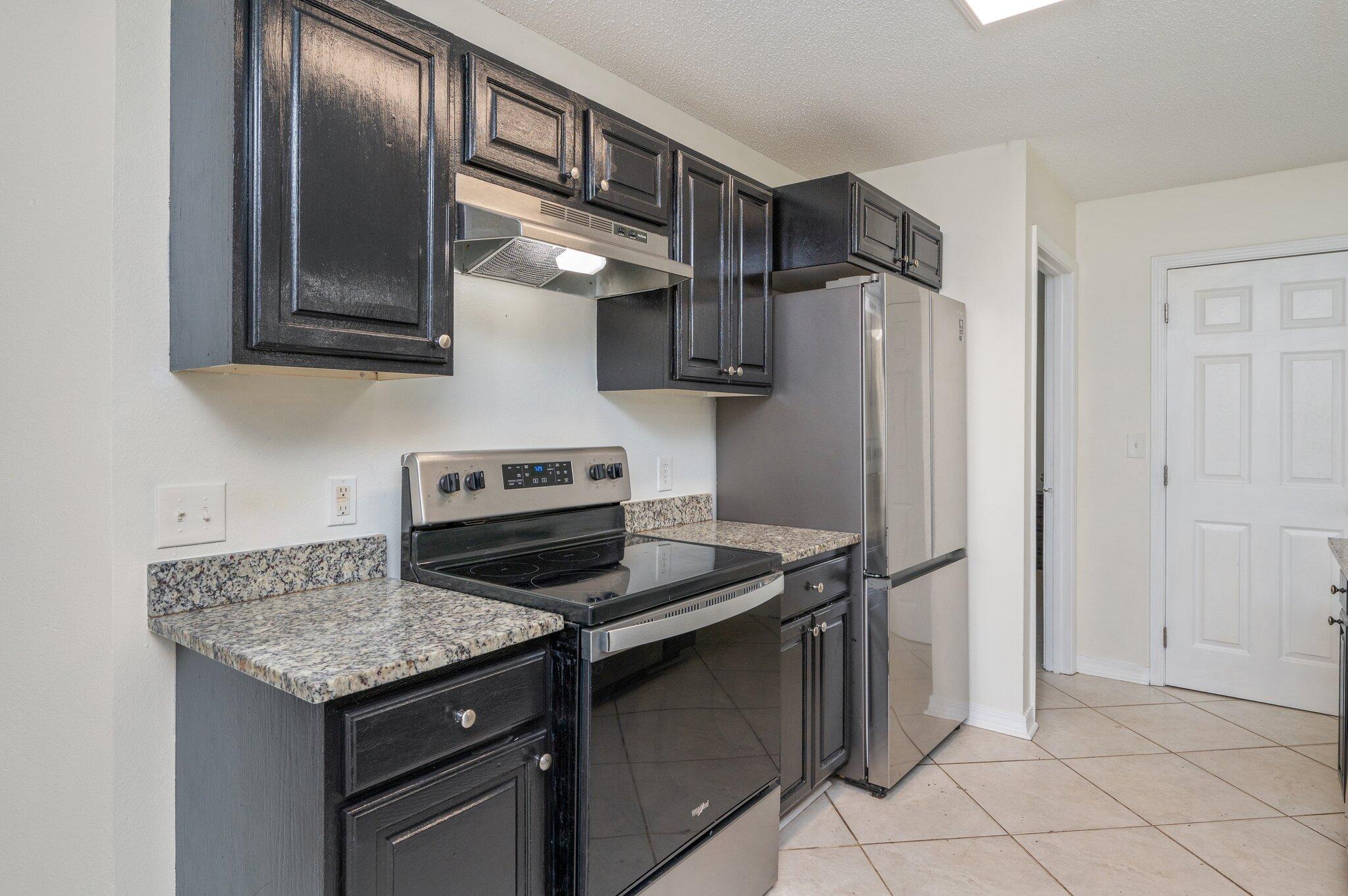 MORRIS ADDN TO CRESTVIEW - Residential