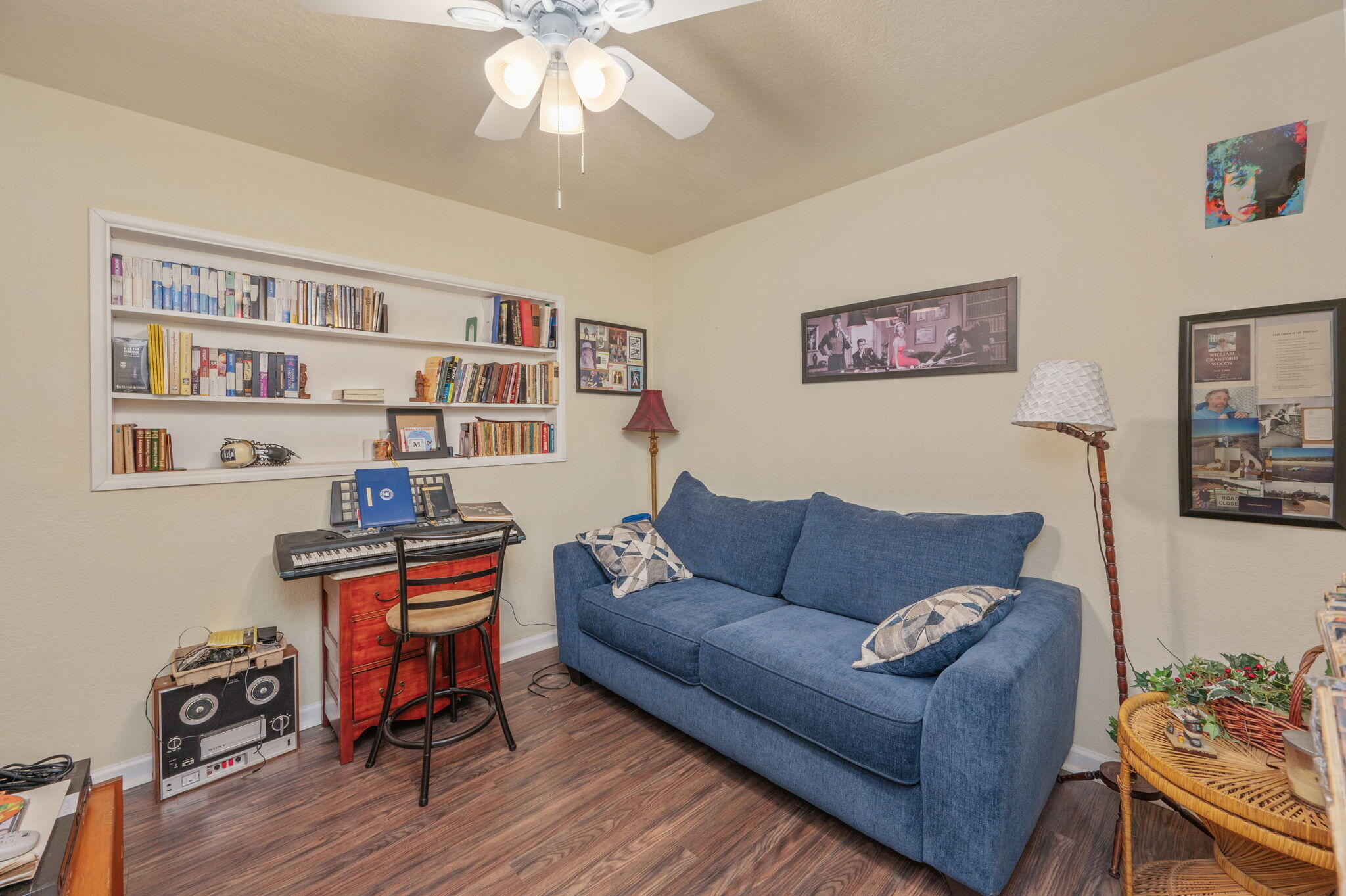OAK TREE PARK - Residential