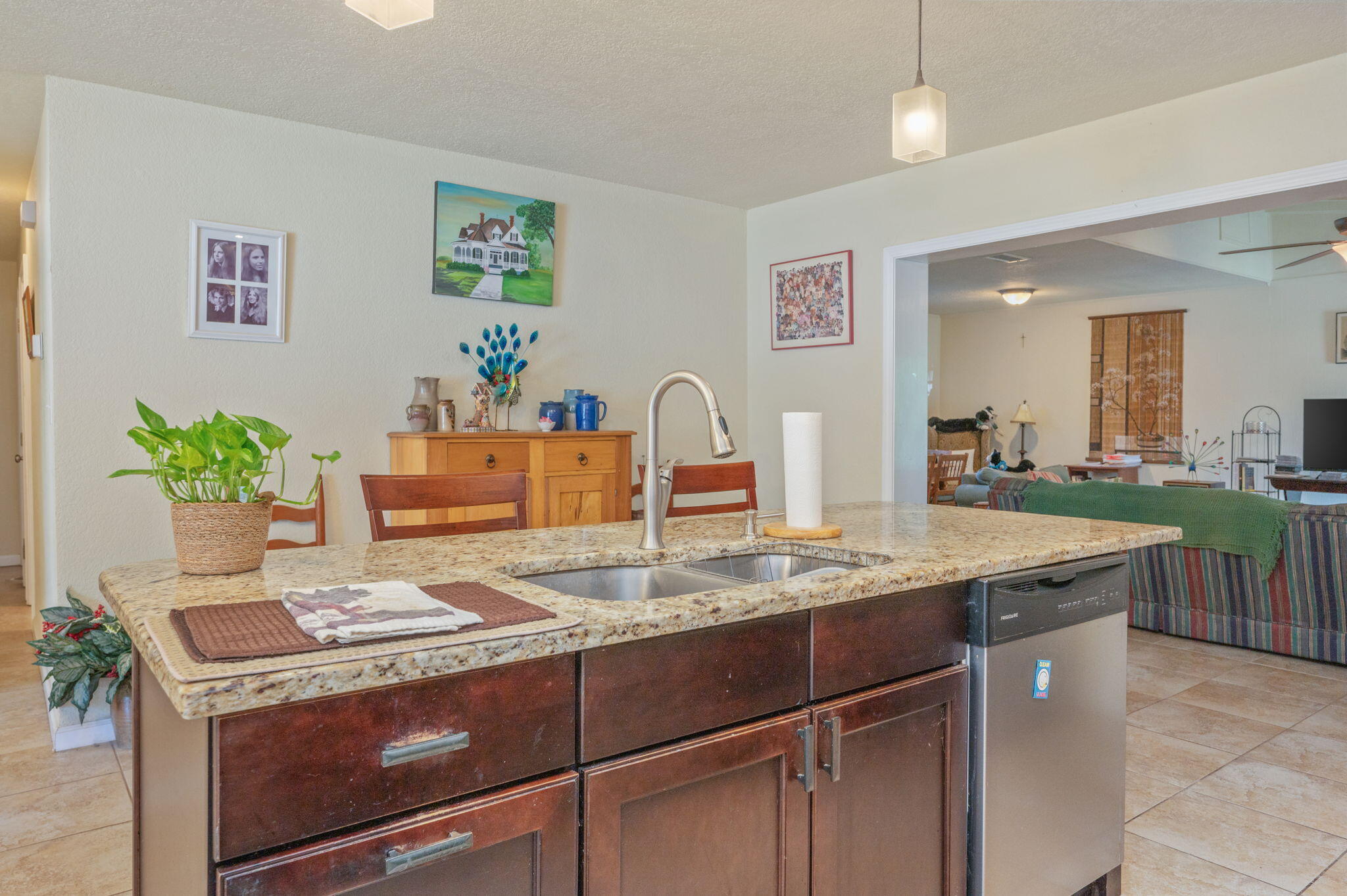 OAK TREE PARK - Residential