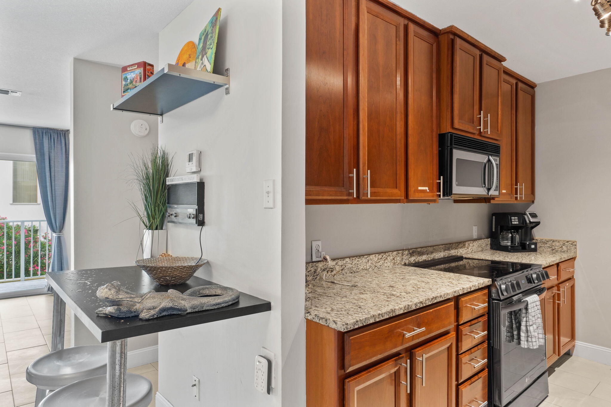 LAGUNA POINT CONDO - Residential