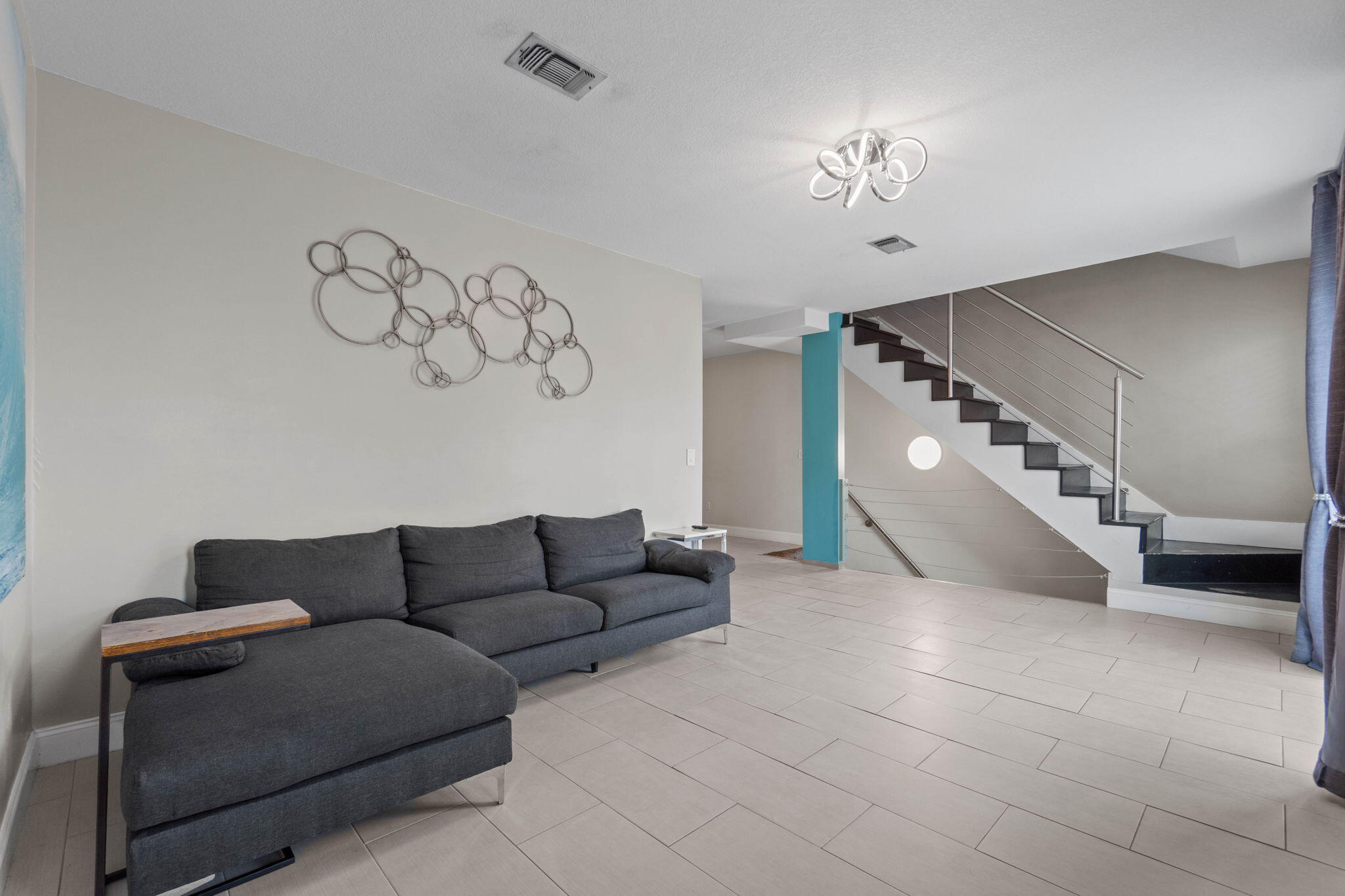 LAGUNA POINT CONDO - Residential