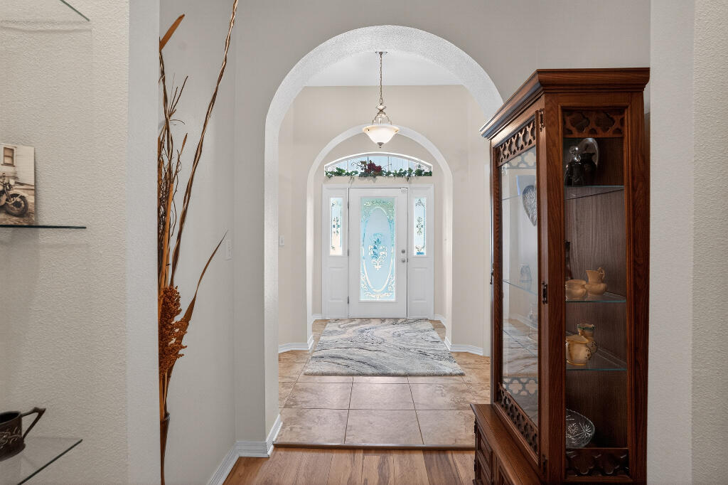 Tanglewood Oaks - Residential