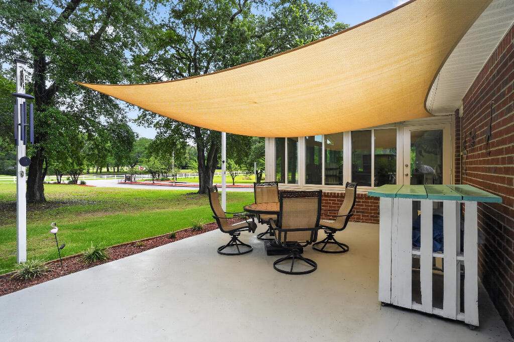Tanglewood Oaks - Residential