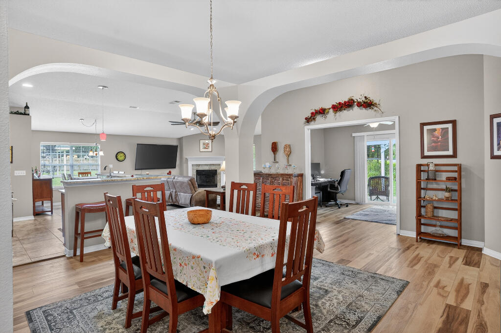 Tanglewood Oaks - Residential