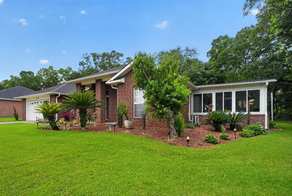 Tanglewood Oaks - Residential