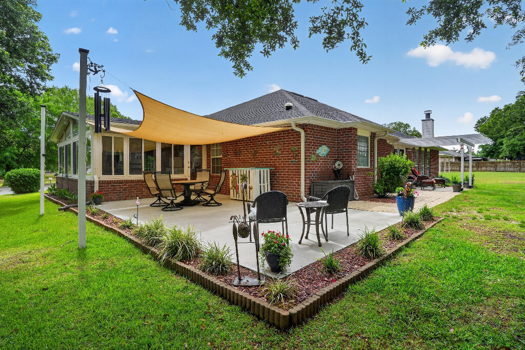 Tanglewood Oaks - Residential