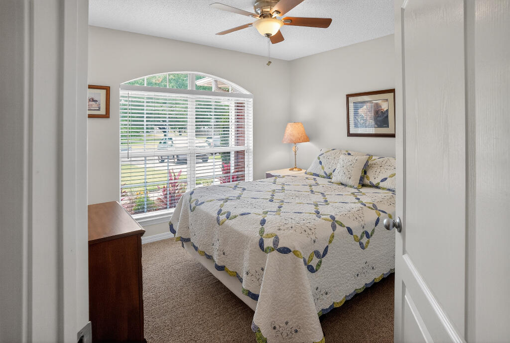 Tanglewood Oaks - Residential