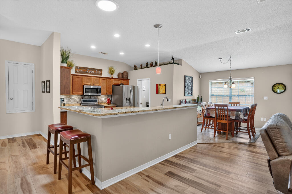 Tanglewood Oaks - Residential