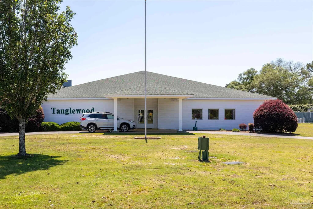 Tanglewood Oaks - Residential