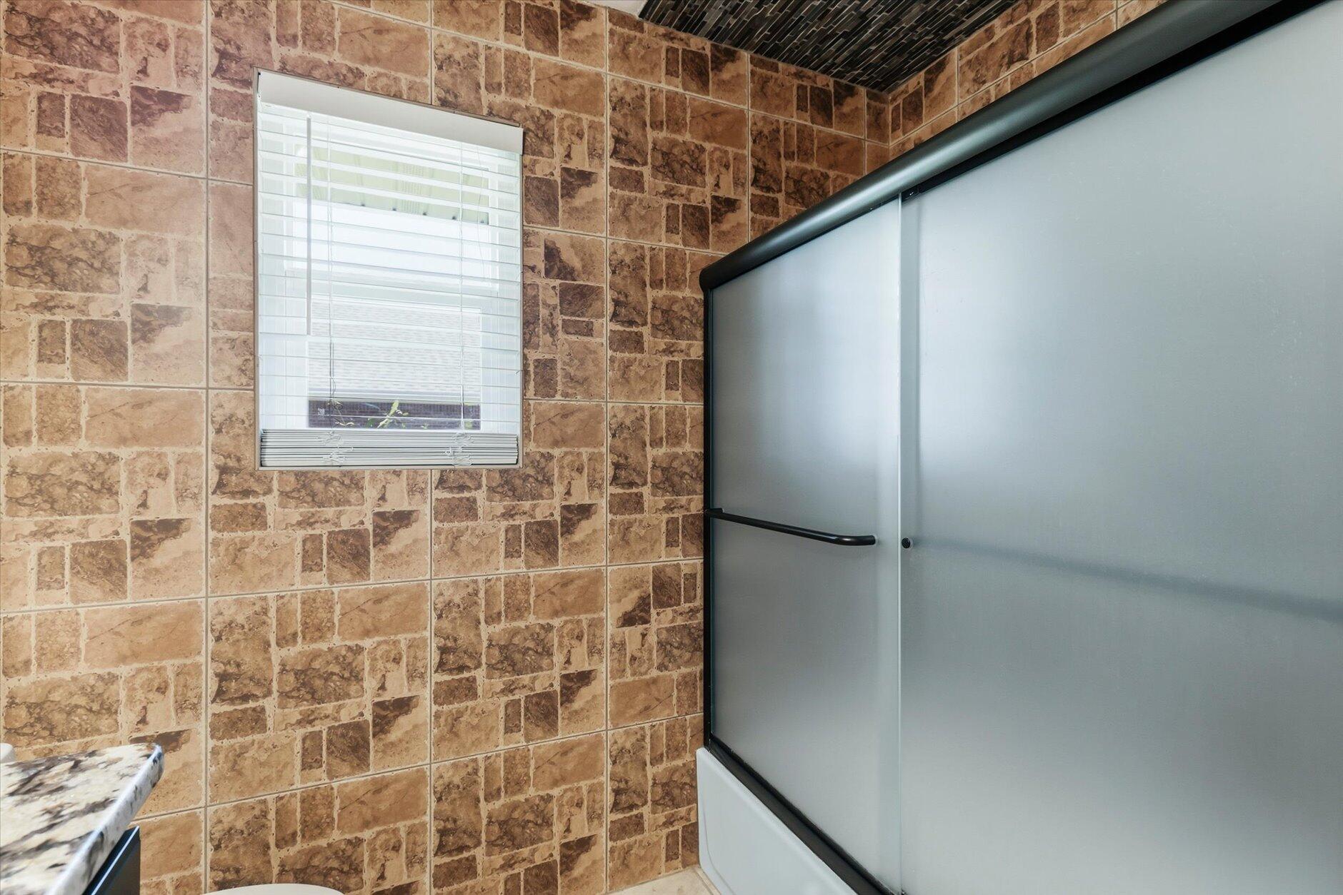 WINDWARD PH 3 - Residential