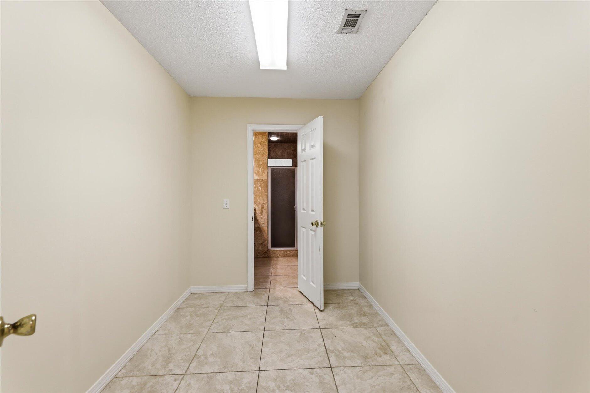WINDWARD PH 3 - Residential