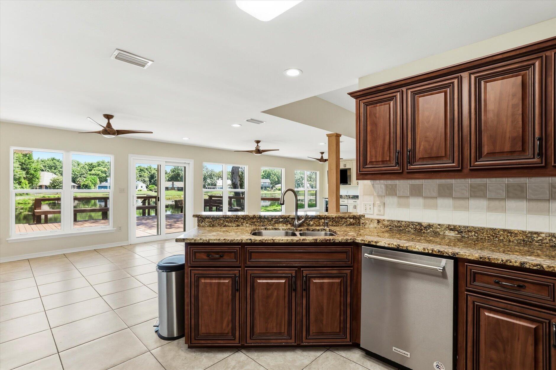 WINDWARD PH 3 - Residential