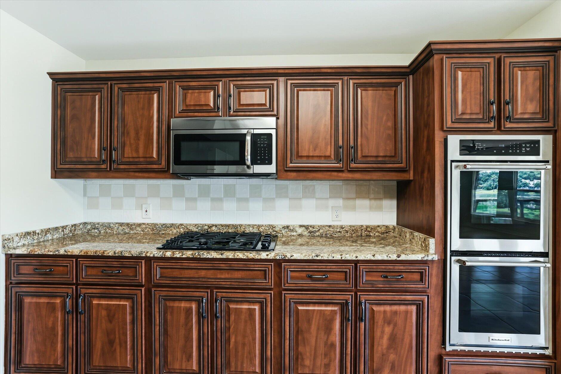 WINDWARD PH 3 - Residential