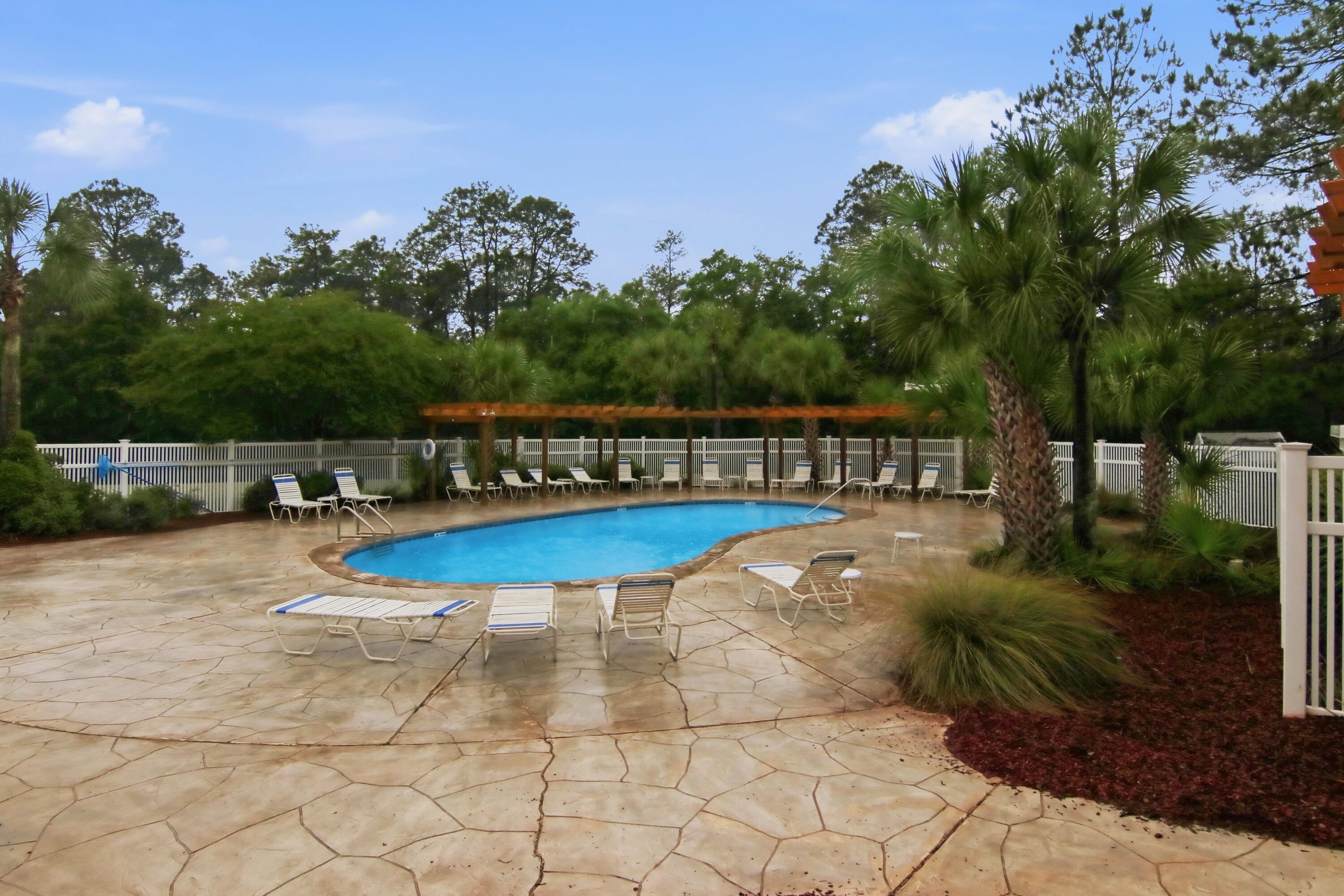 SILVER OAKS PH 2 - Residential