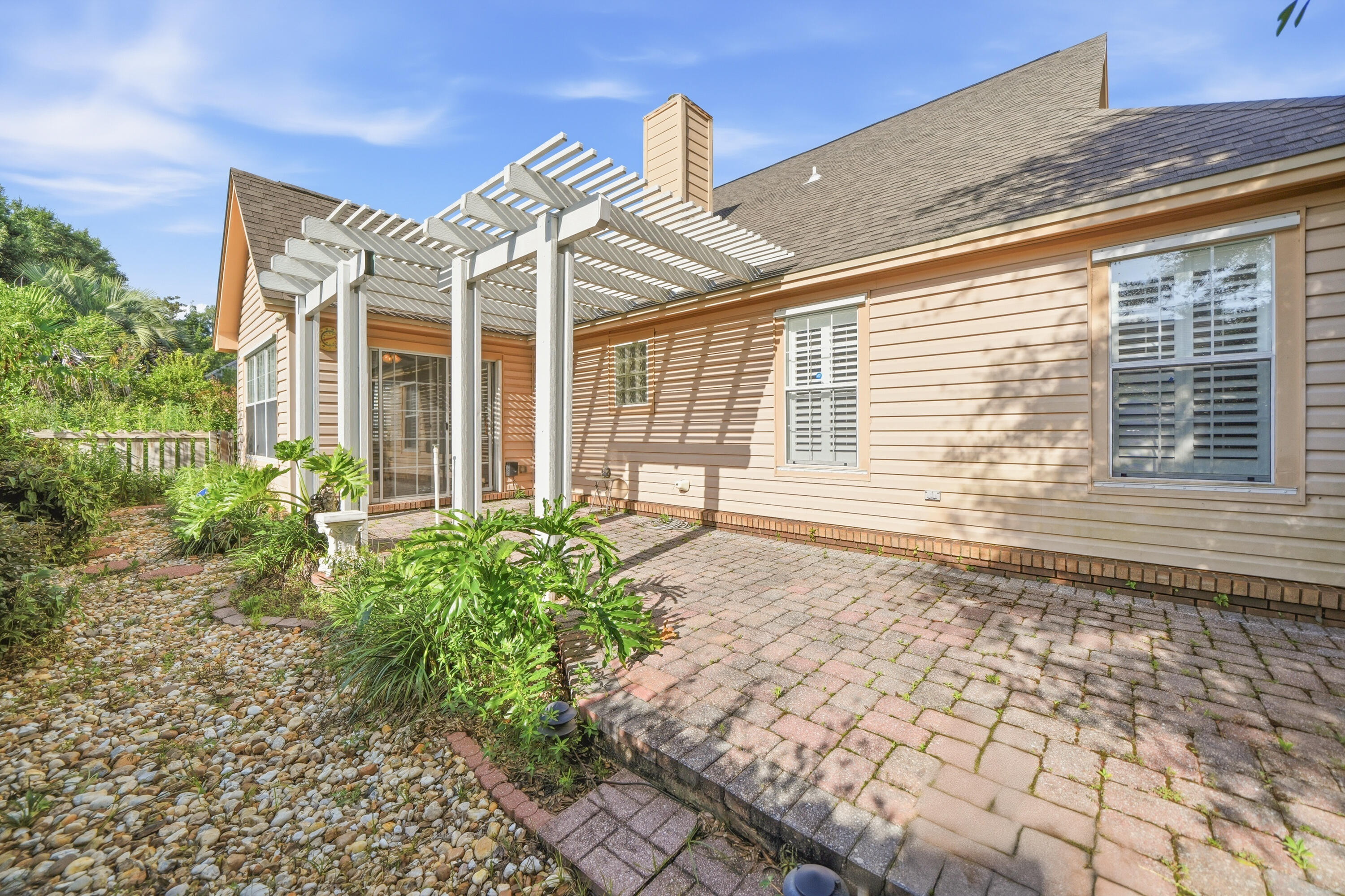 FAIRWAY LAKES PH 2 - Residential