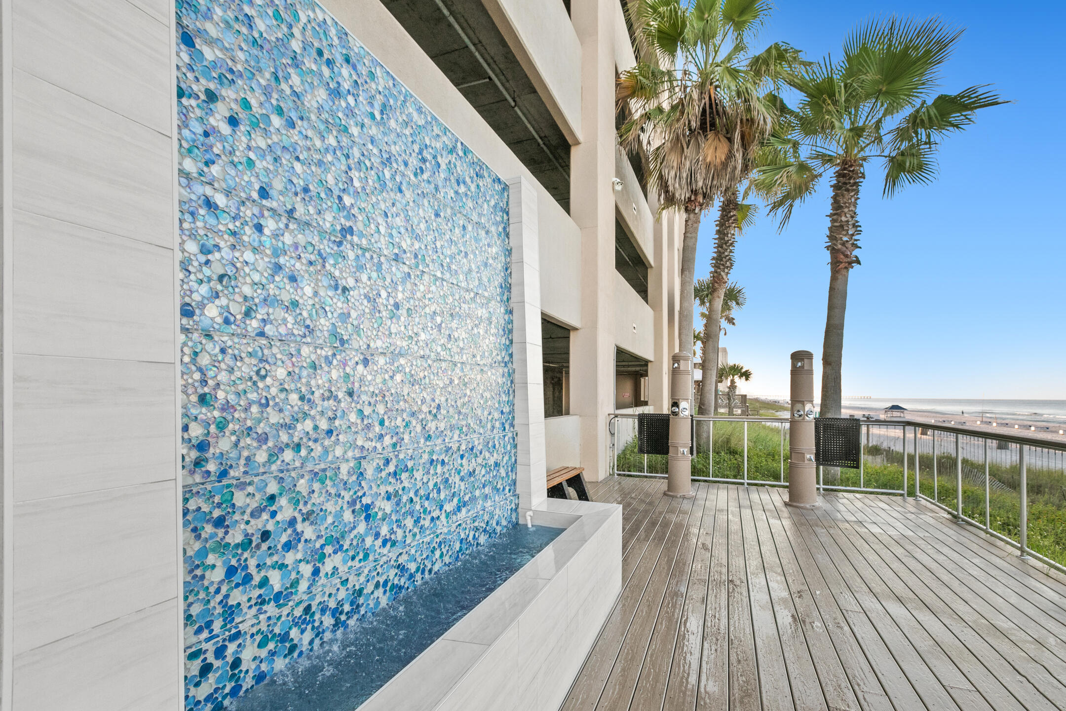 PALAZZO CONDOMINIUM - Residential
