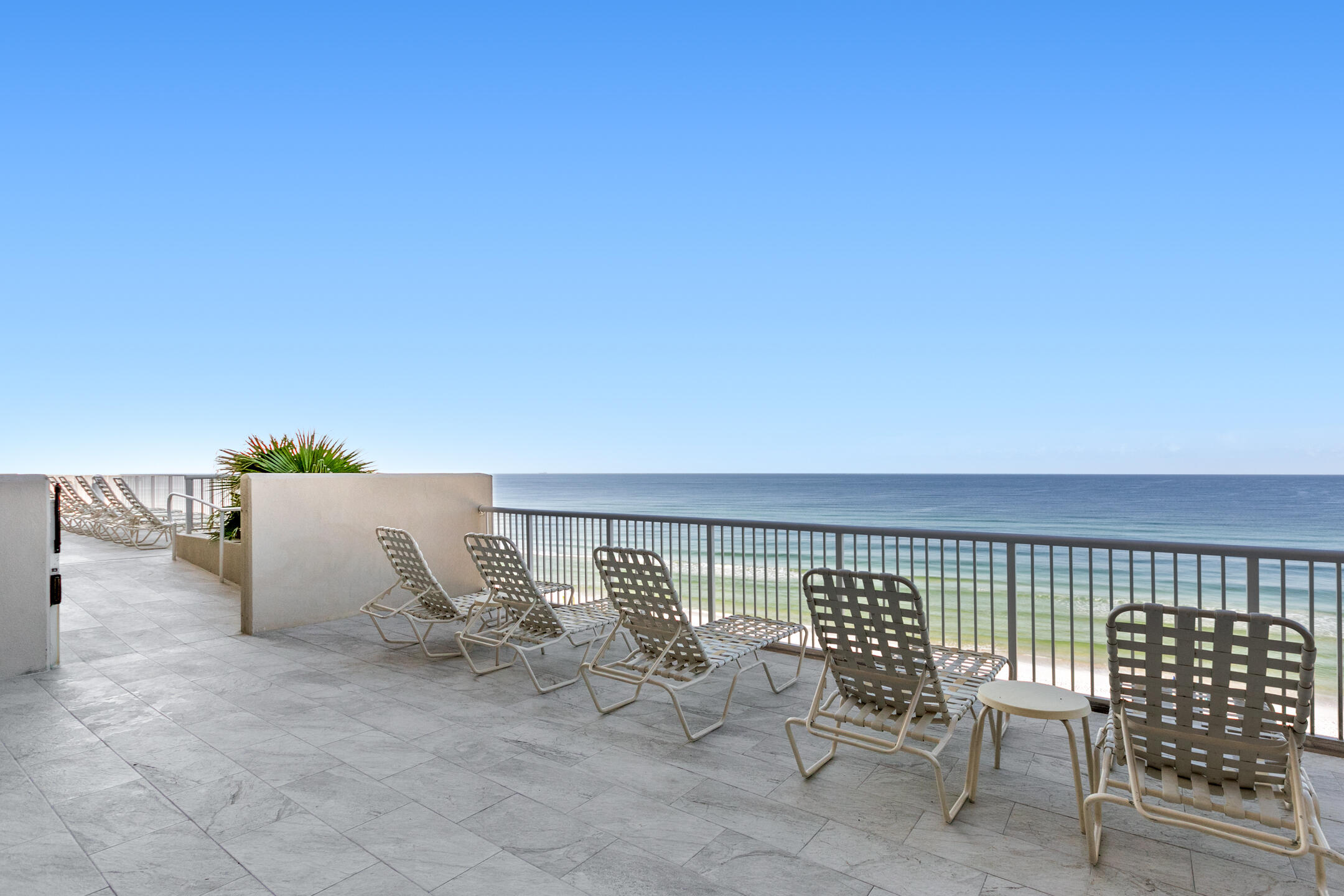 PALAZZO CONDOMINIUM - Residential