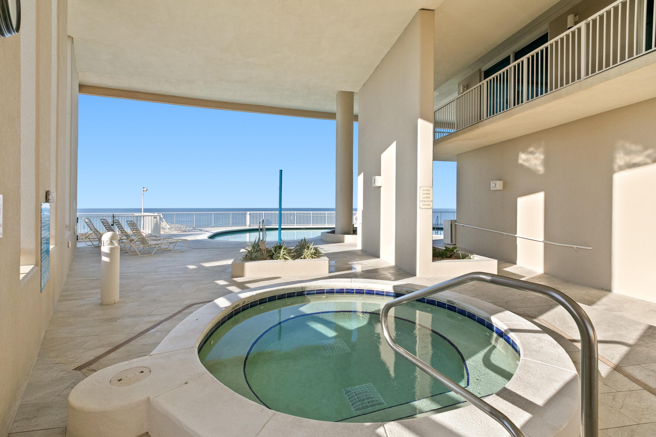 PALAZZO CONDOMINIUM - Residential