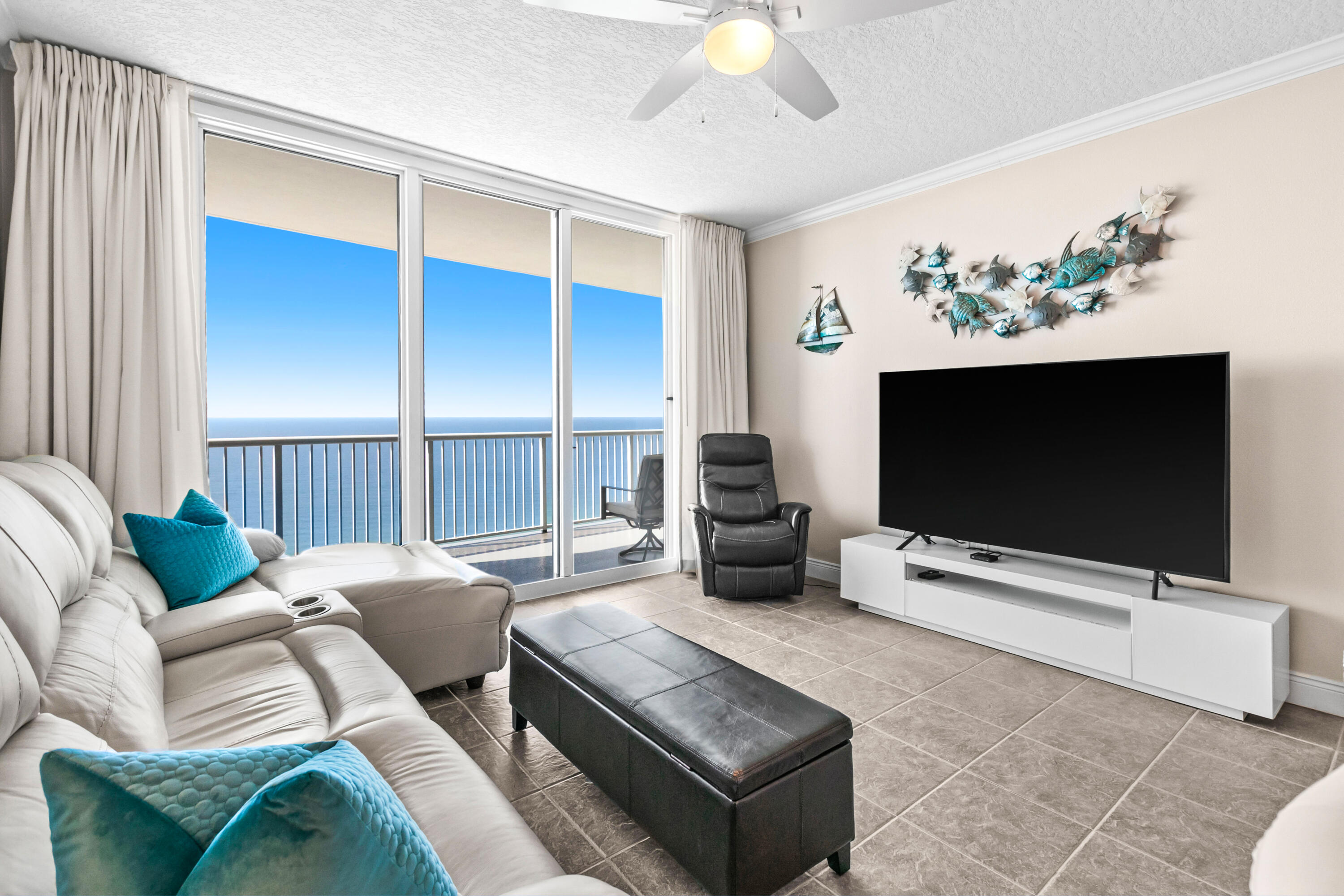PALAZZO CONDOMINIUM - Residential