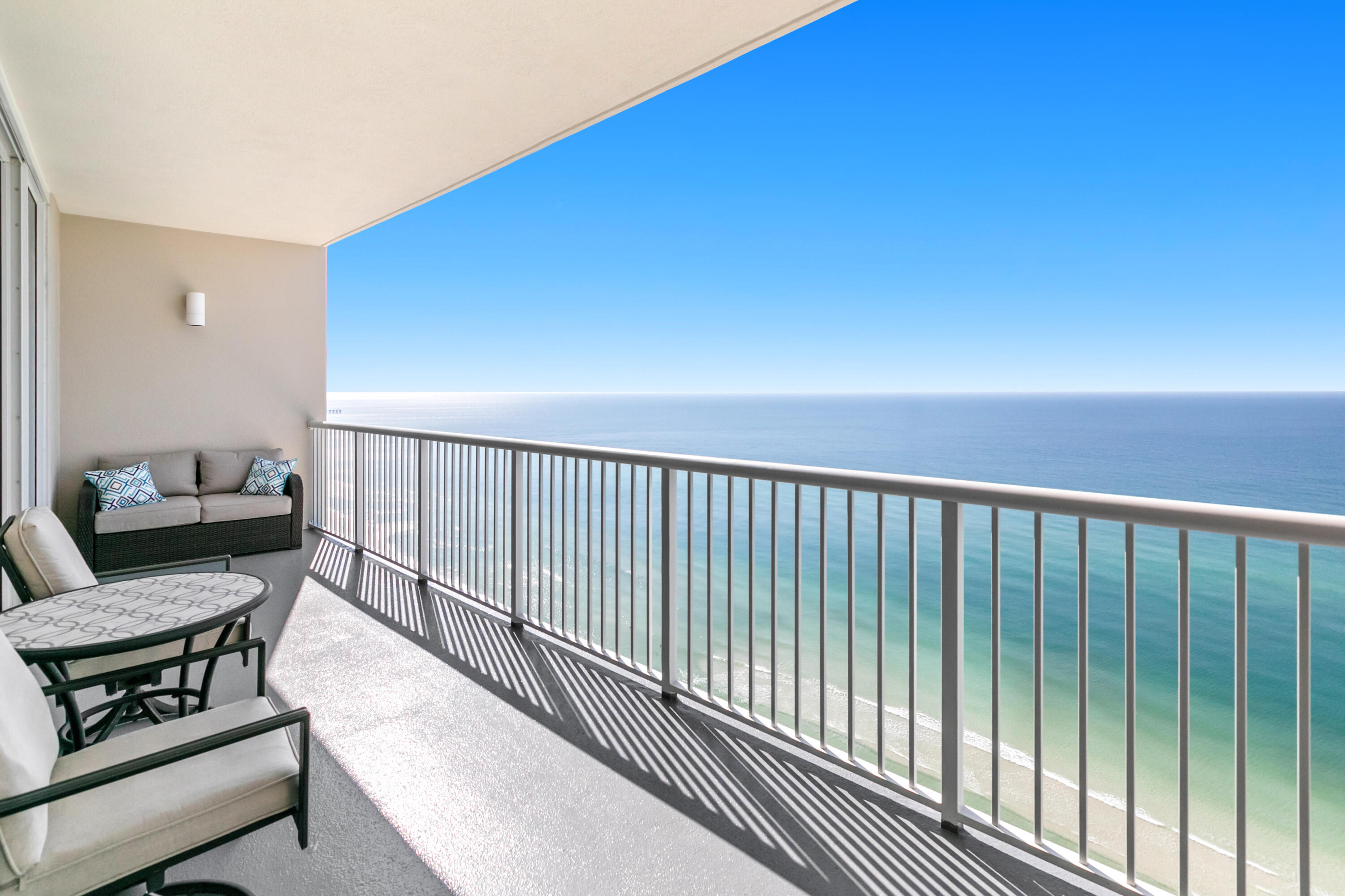 PALAZZO CONDOMINIUM - Residential