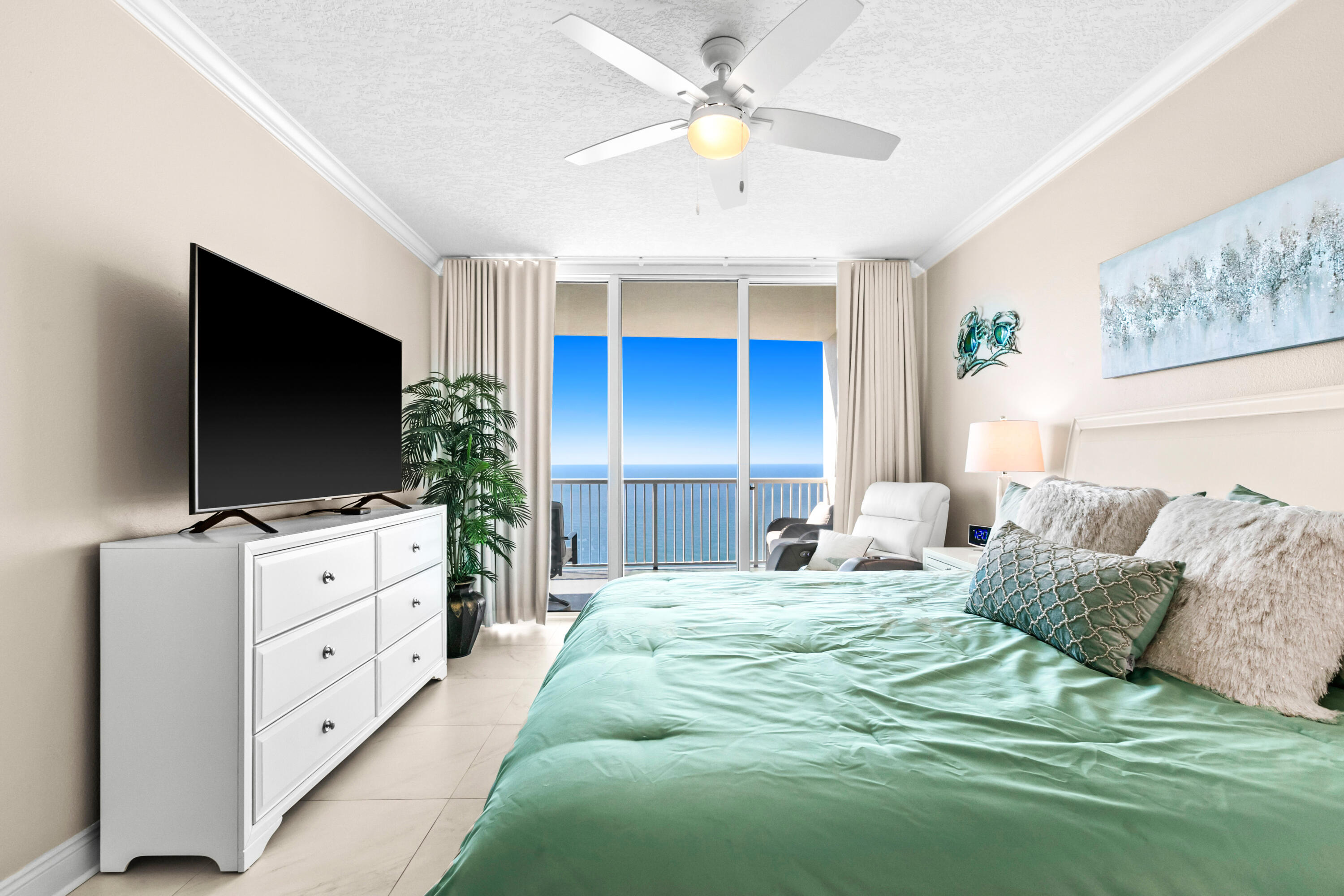 PALAZZO CONDOMINIUM - Residential