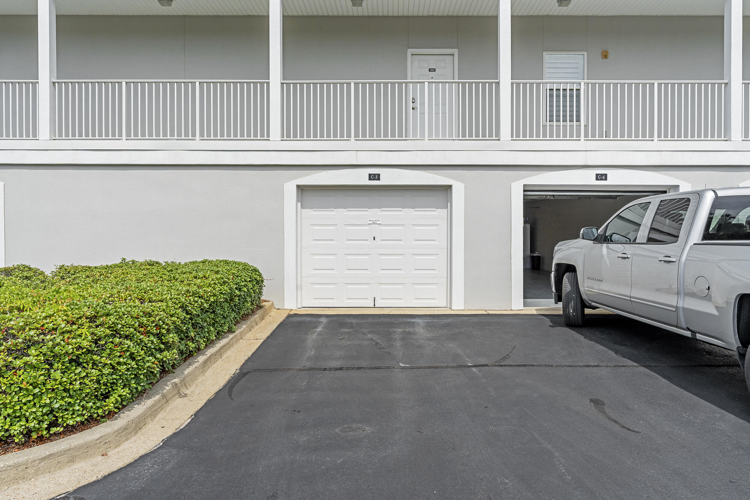 PAVILION PALMS - Residential