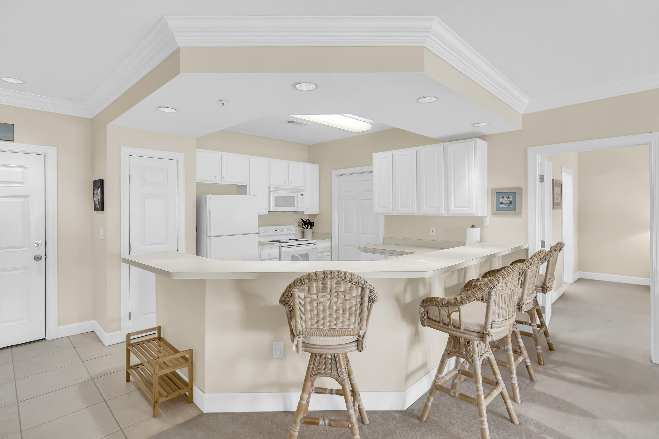 PAVILION PALMS - Residential